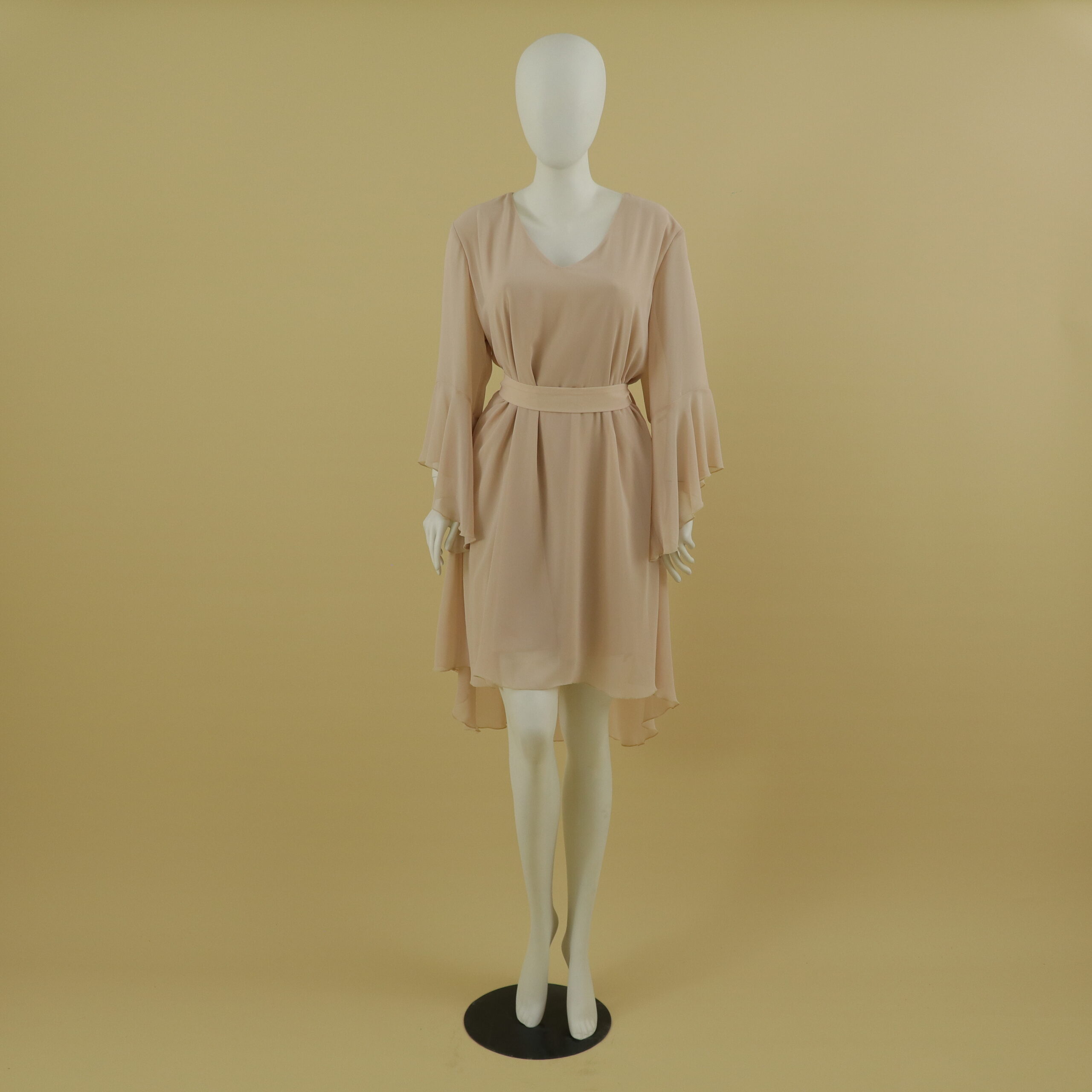 Vestido corte angel caída recta color nude - Irma