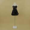 Vestido tela gasa estampada escote corazón corte campana color negro floreado - Paulette