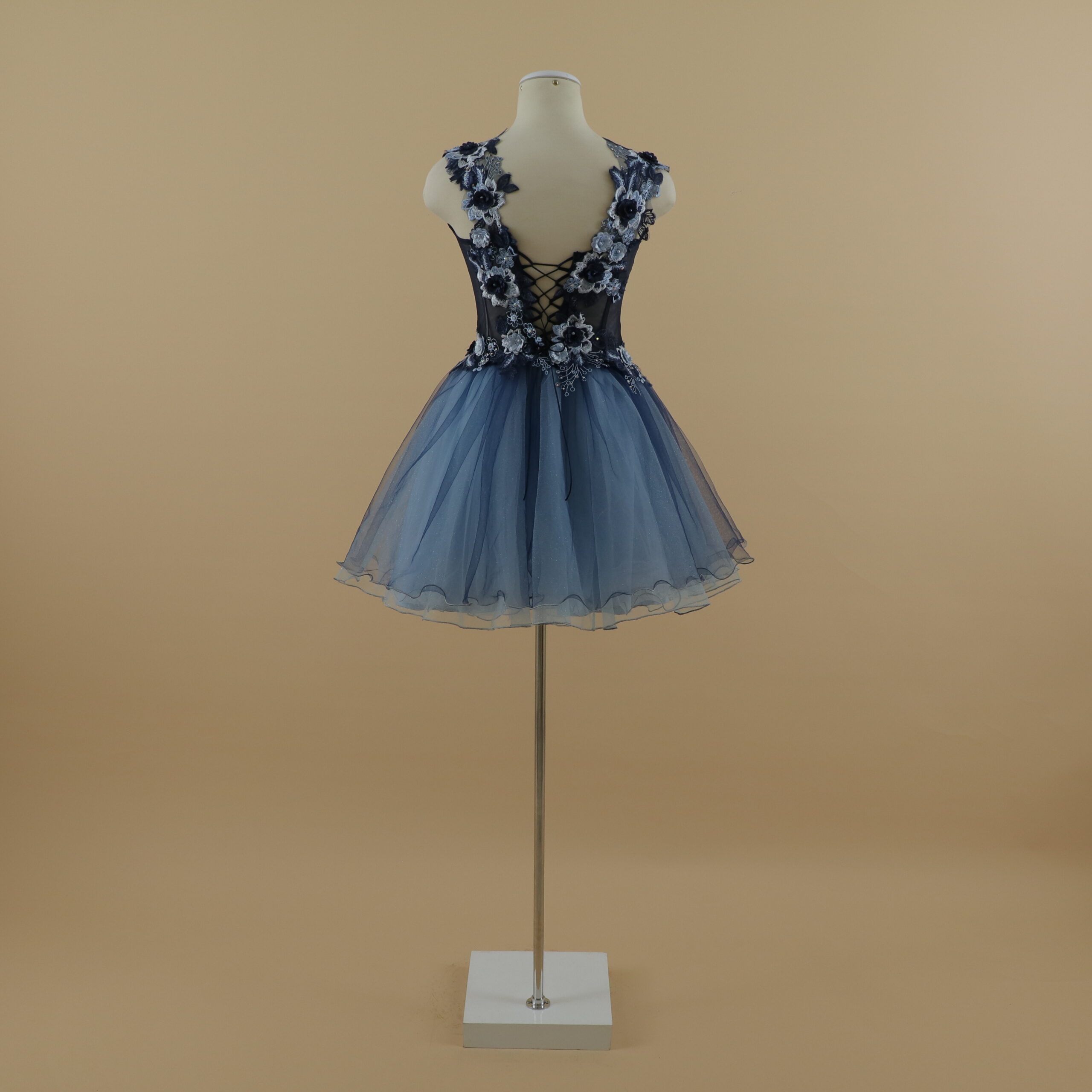 vestido 15 años con pedredría y corset color azul noche y celeste - Nérida vestido 15 años con pedredría y corset color azul noche y celeste - Nérida