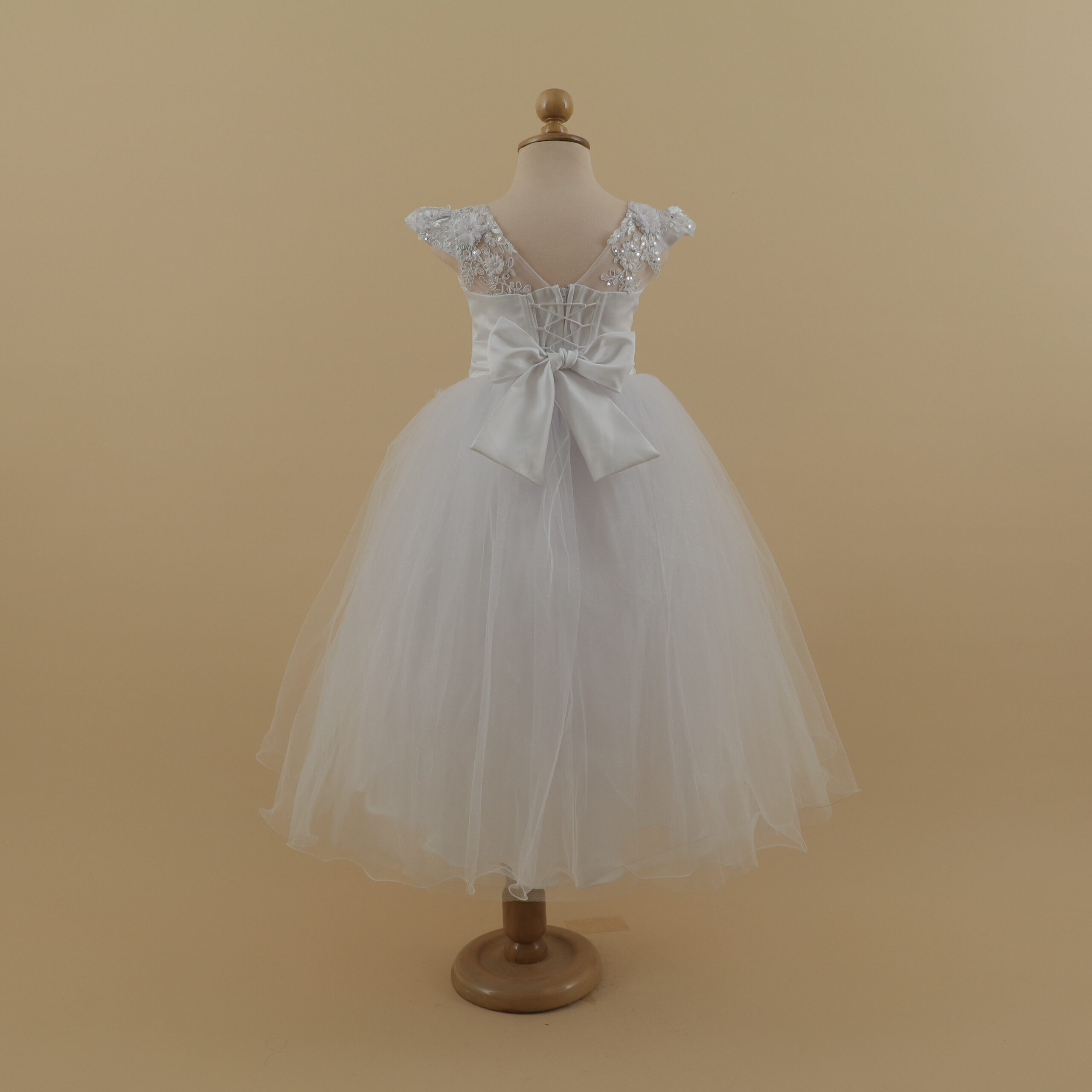 vestido color blanco para niñas con cierre y lazo - Sasha vestido color blanco para niñas con cierre y lazo - Sasha