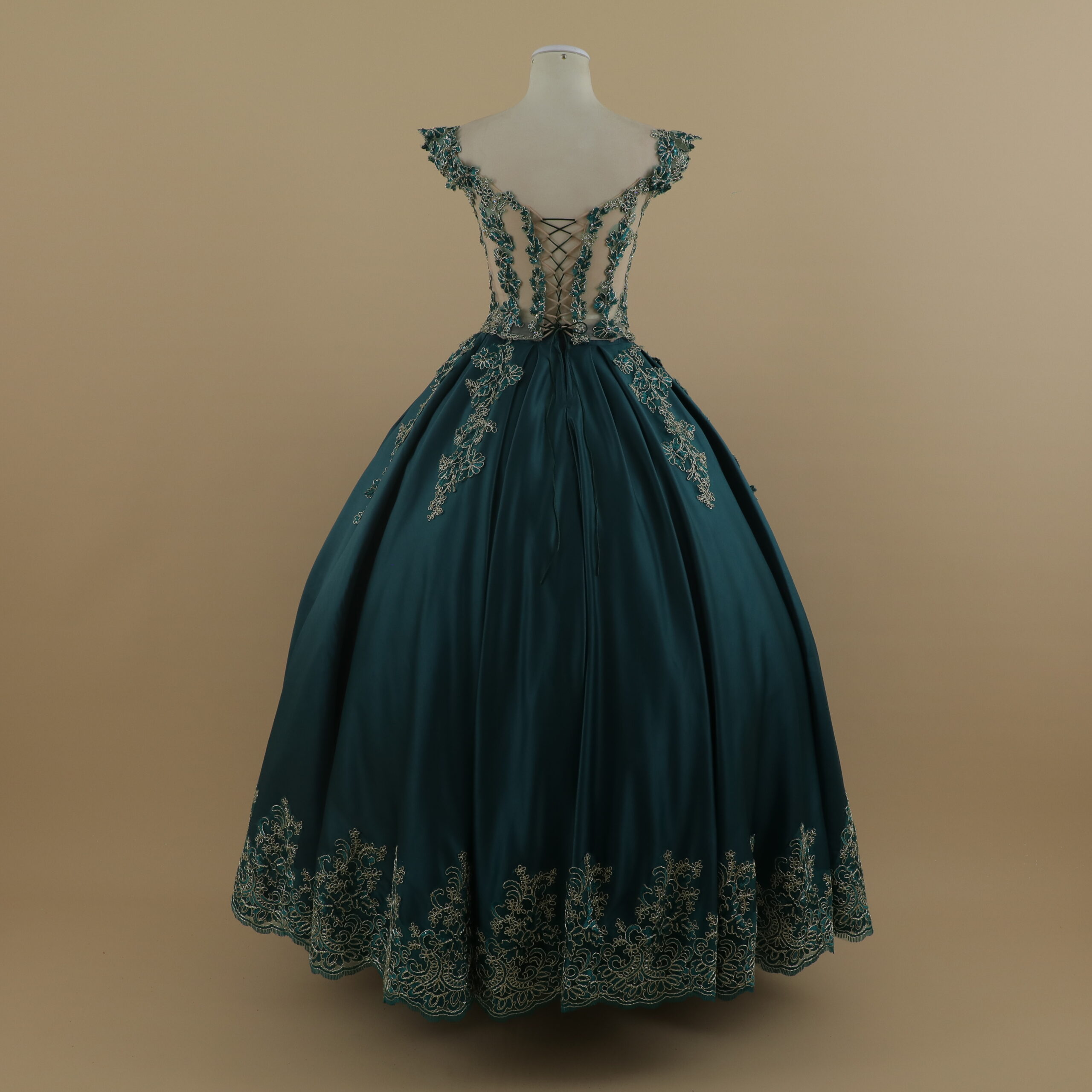 vestido para fiesta de quinceaños color verde botella tela razo con corset - Aveline vestido para fiesta de quinceaños color verde botella tela razo con corset - Aveline