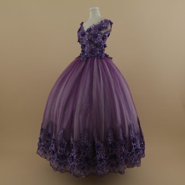 vestido para quinceaños color morado tela razo - Amalthea