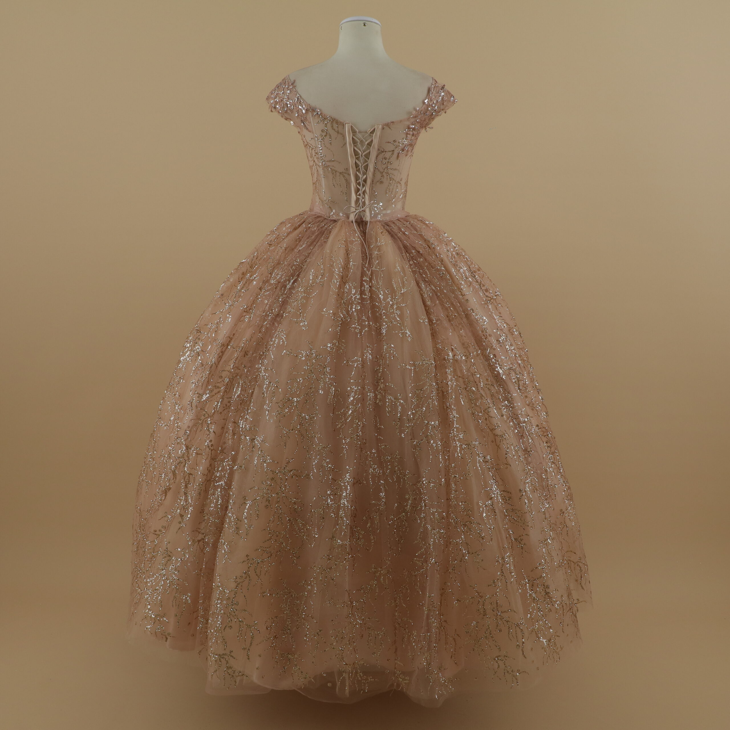 vestido para quinceaños color nude falda grande 4 capas con corset - Thais vestido para quinceaños color nude falda grande 4 capas con corset - Thais