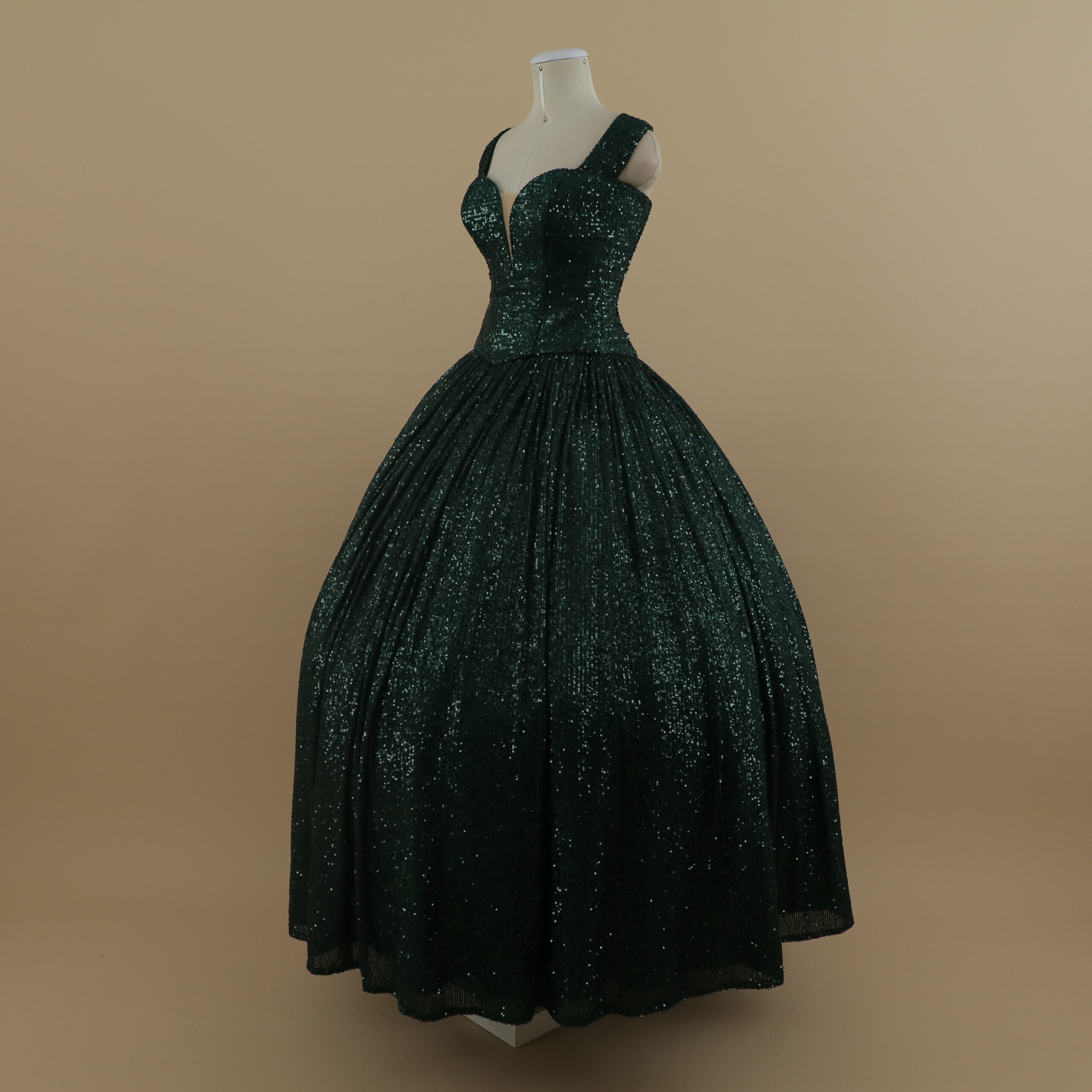 vestido para quinceaños tela razo falda de 2 capas color verde botella - Lysandra vestido para quinceaños tela razo falda de 2 capas color verde botella - Lysandra