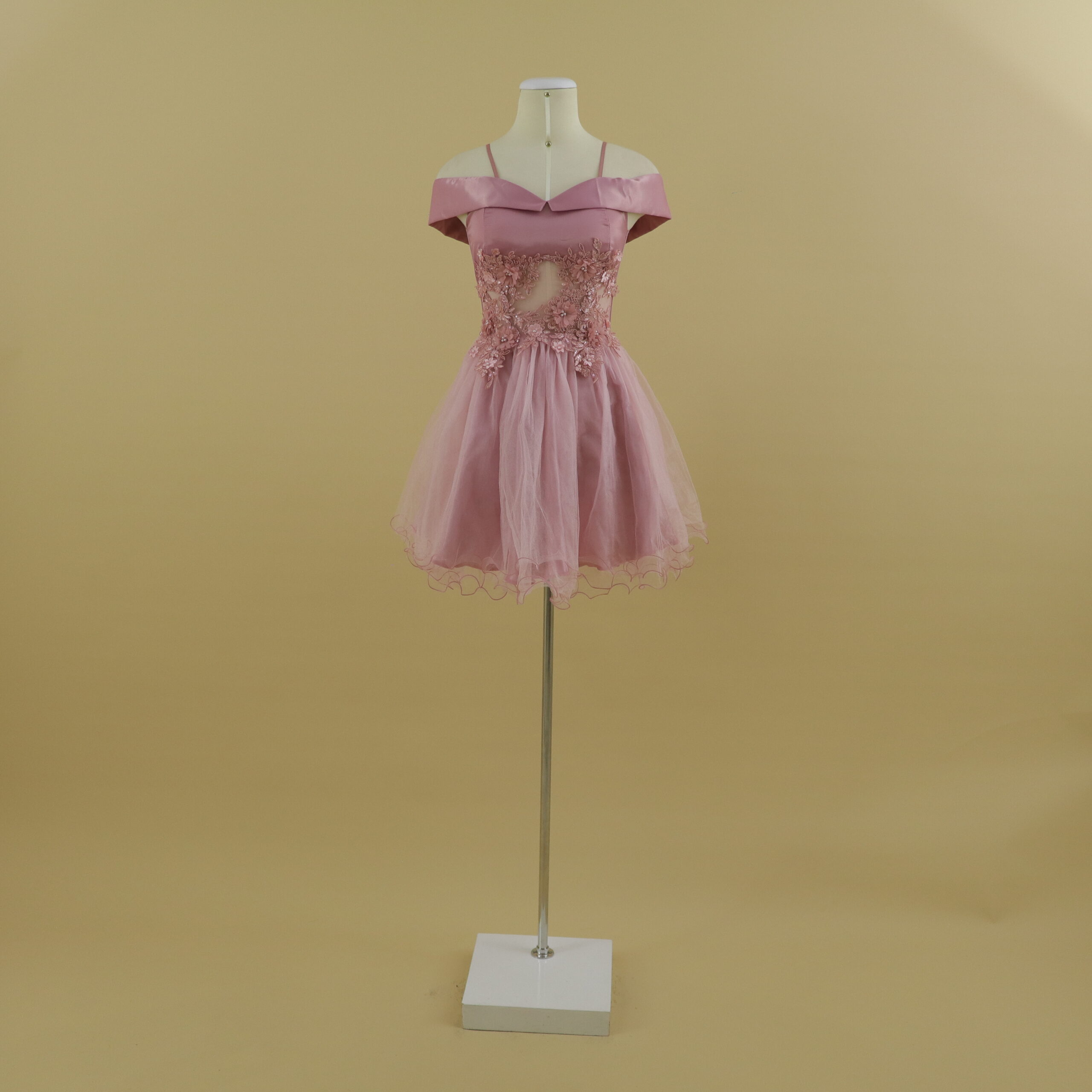 vestido tela versace tul y encajes 3d color palo rosa - Malena