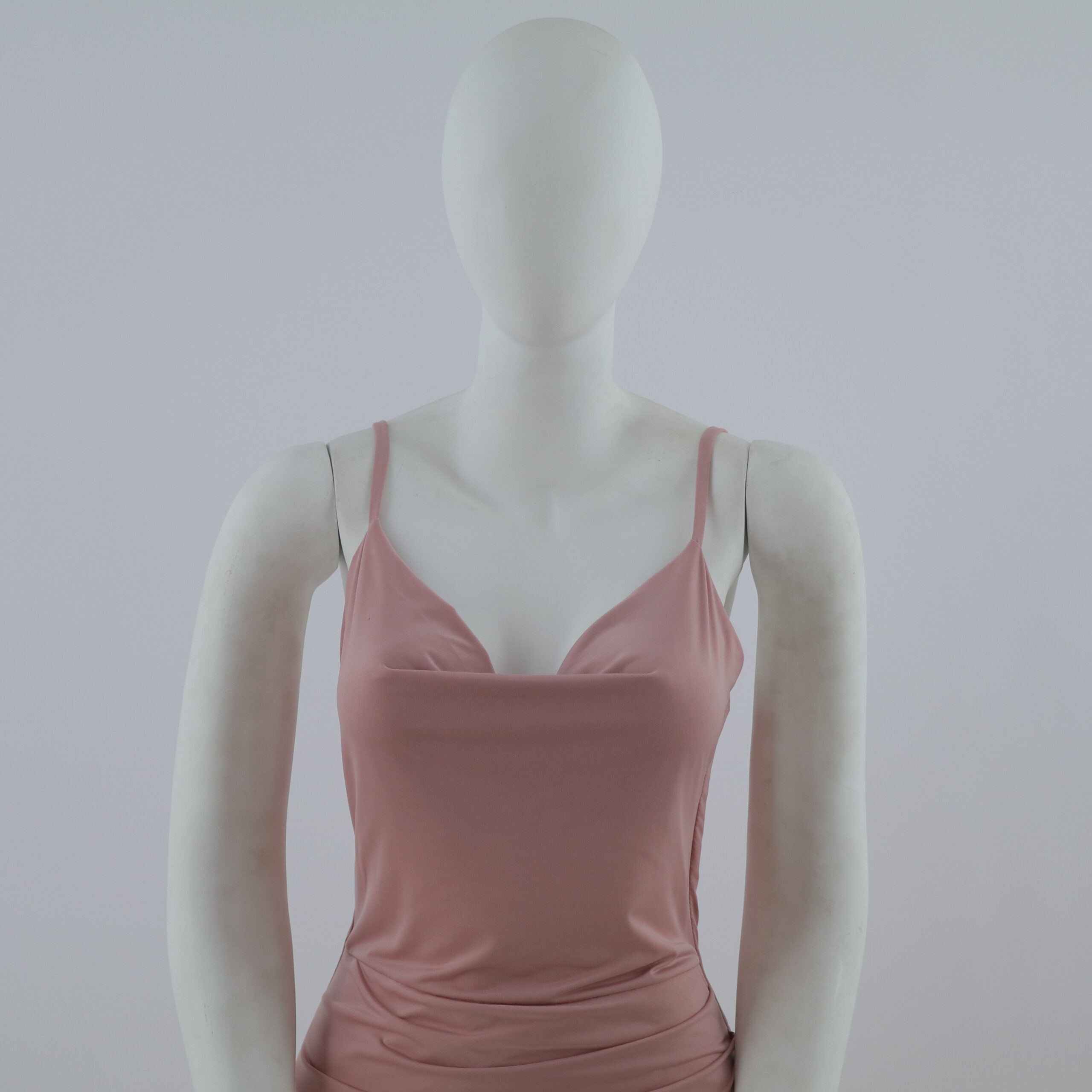 vestido tela piel de durazno escote drapeado color palo rosa - Dafne vestido tela piel de durazno escote drapeado color palo rosa - Dafne