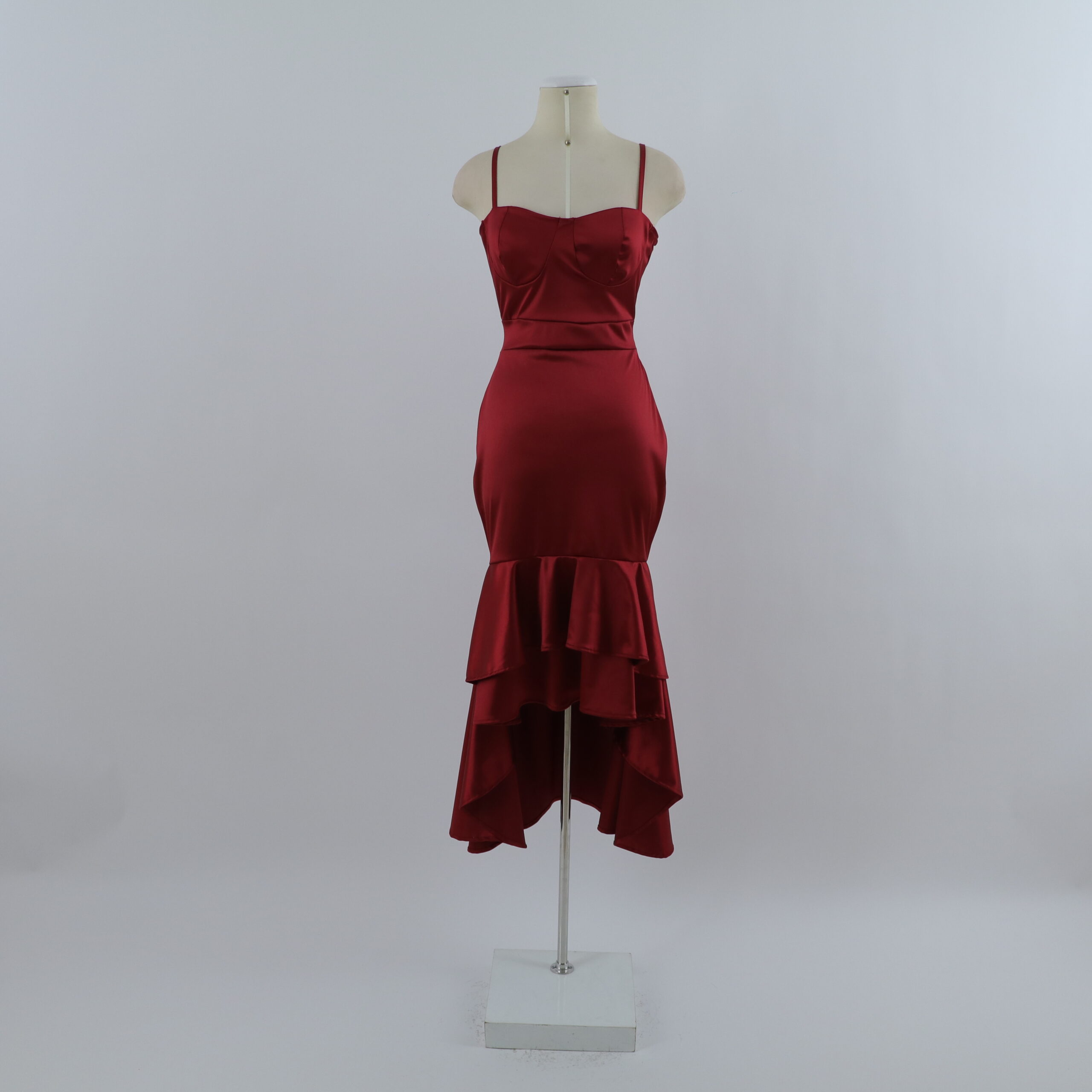 vestido tela satén caida en tablones color vino - Genesis vestido tela satén caida en tablones color vino - Genesis
