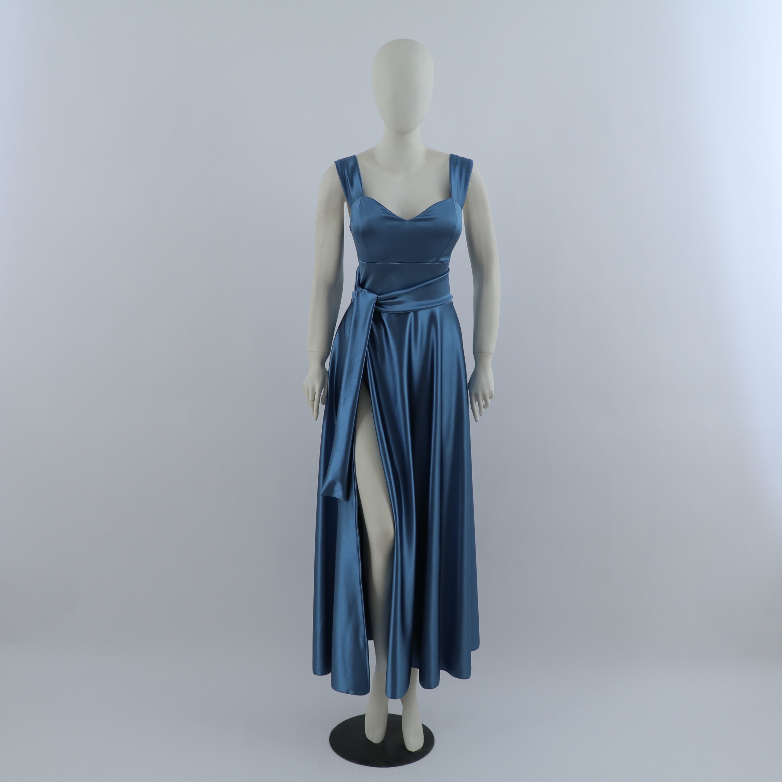 vestido tela zara con cinturón ancho color azul cobalto - Rebeka vestido tela zara con cinturón ancho color azul cobalto - Rebeka