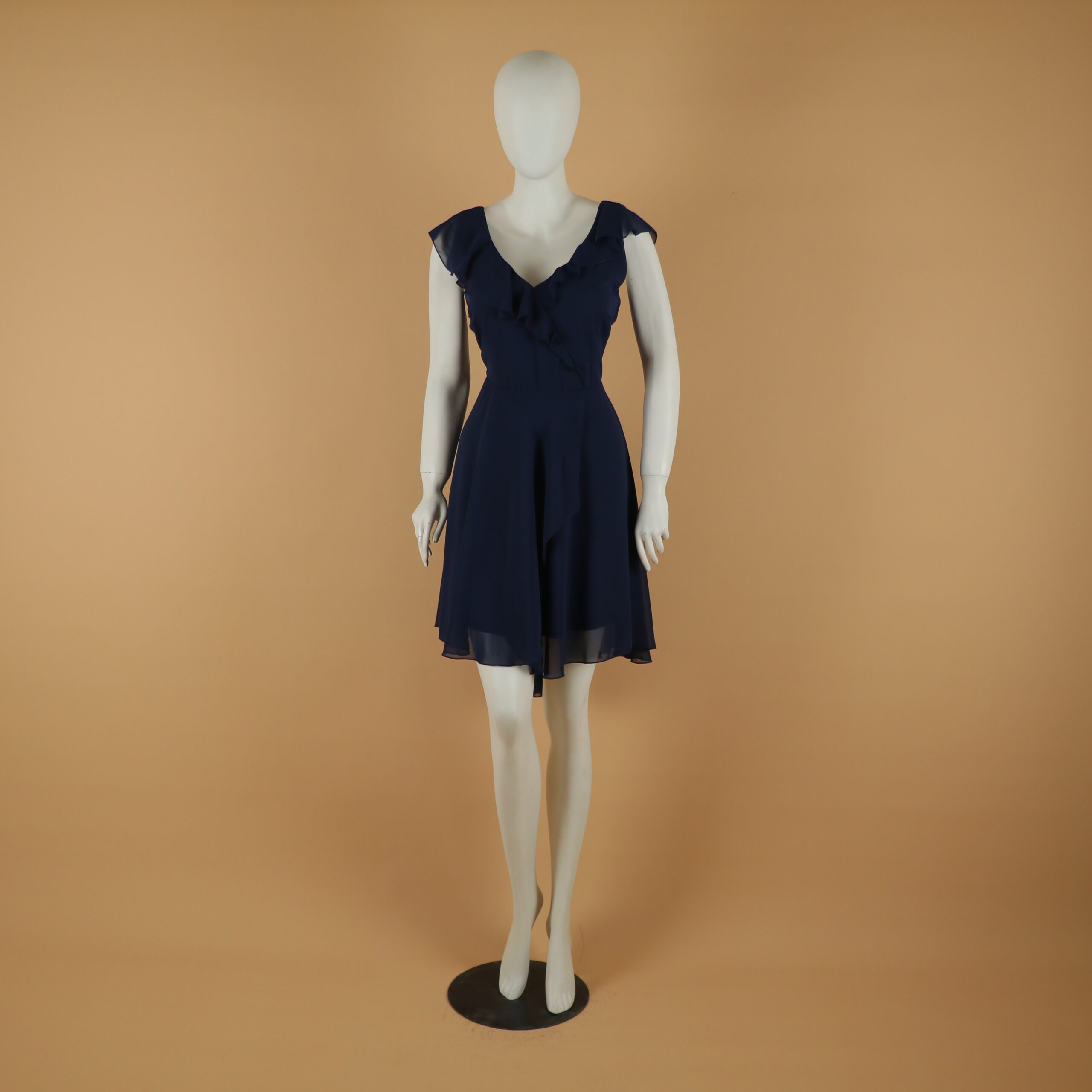 vestido corto tela gasa color azul noche - Maia vestido corto tela gasa color azul noche - Maia