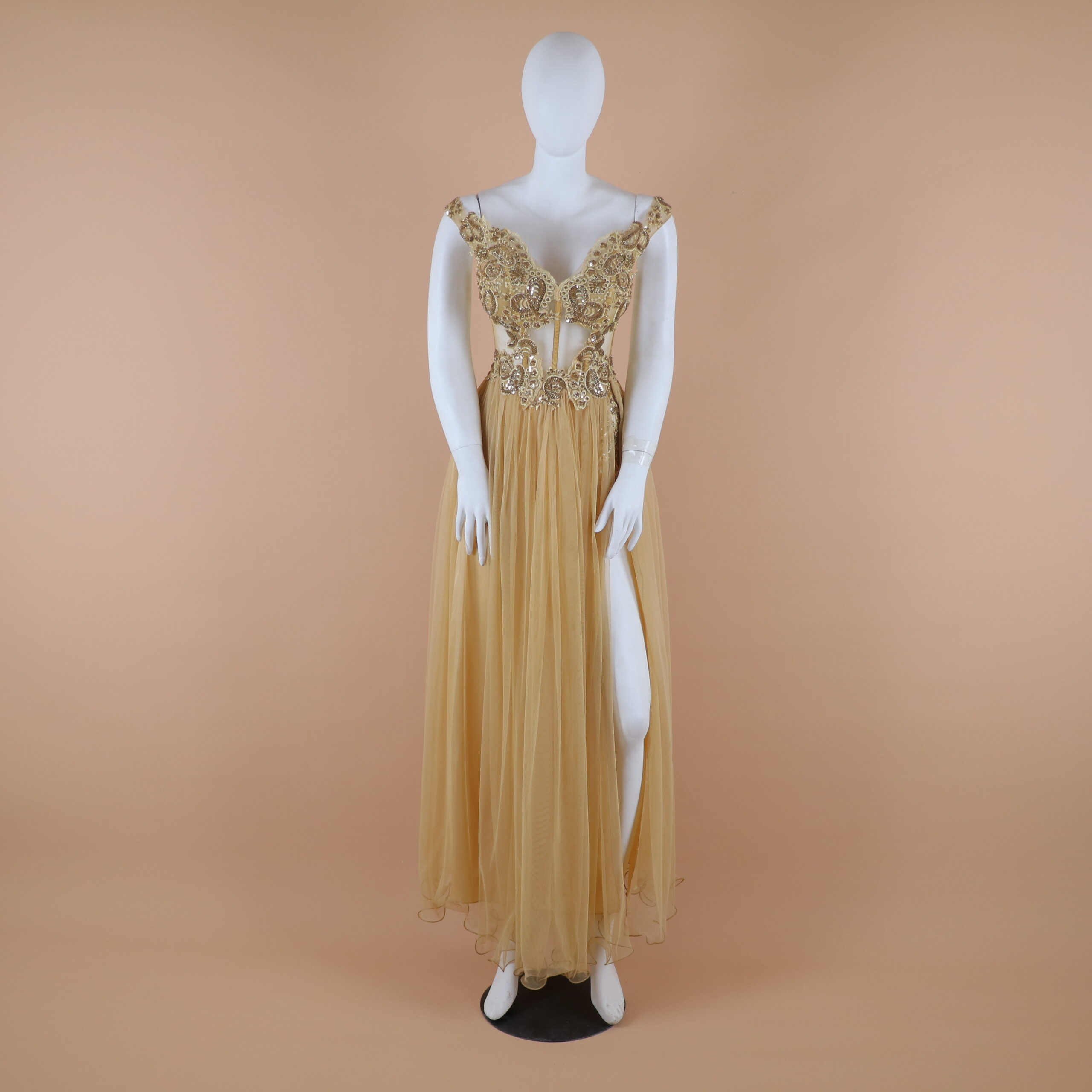 vestido tela gasa vestido tipo short con abertura desde el muslo color dorado - Anaís