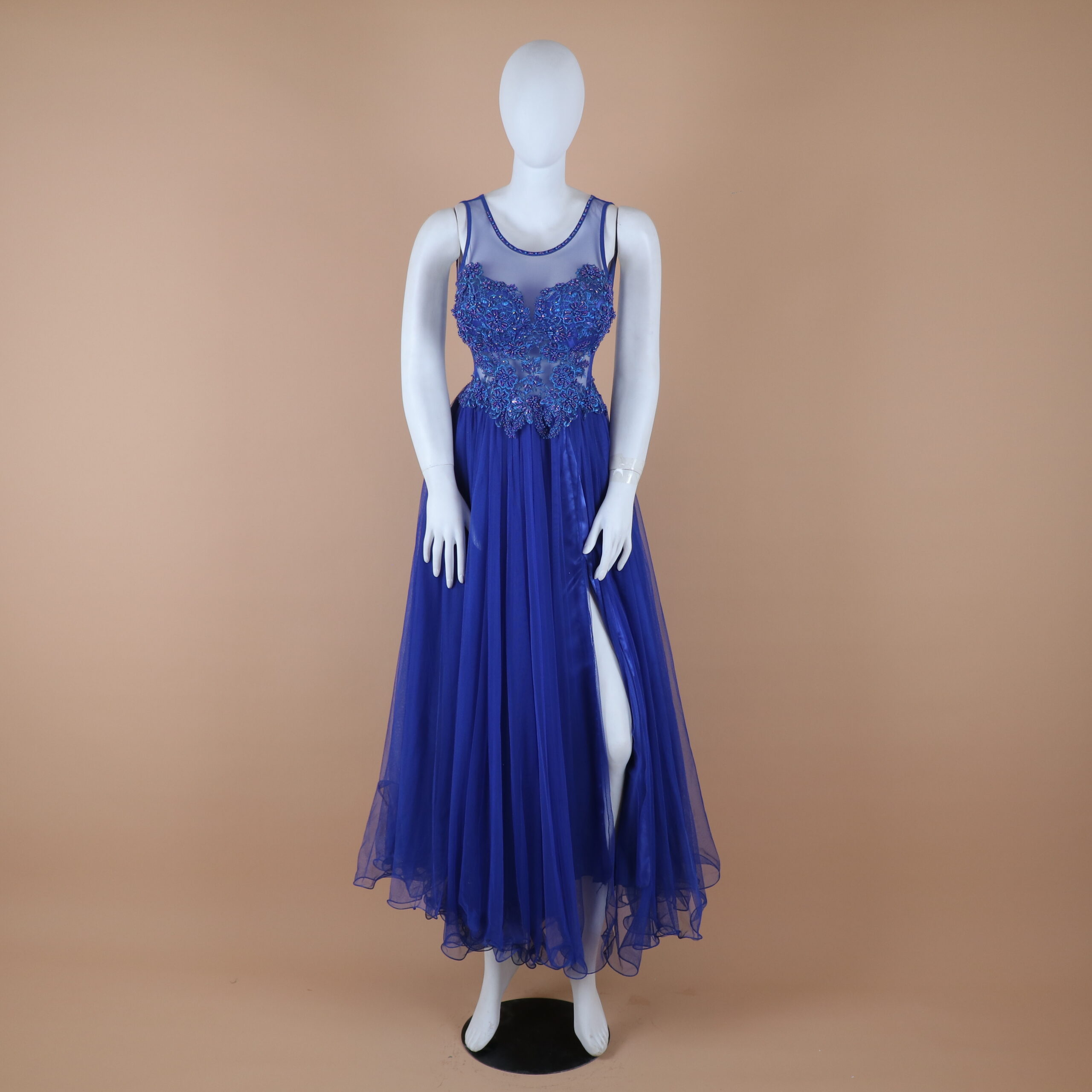 vestido tela tul con abertura desde el muslo color azul eléctrico - Helen