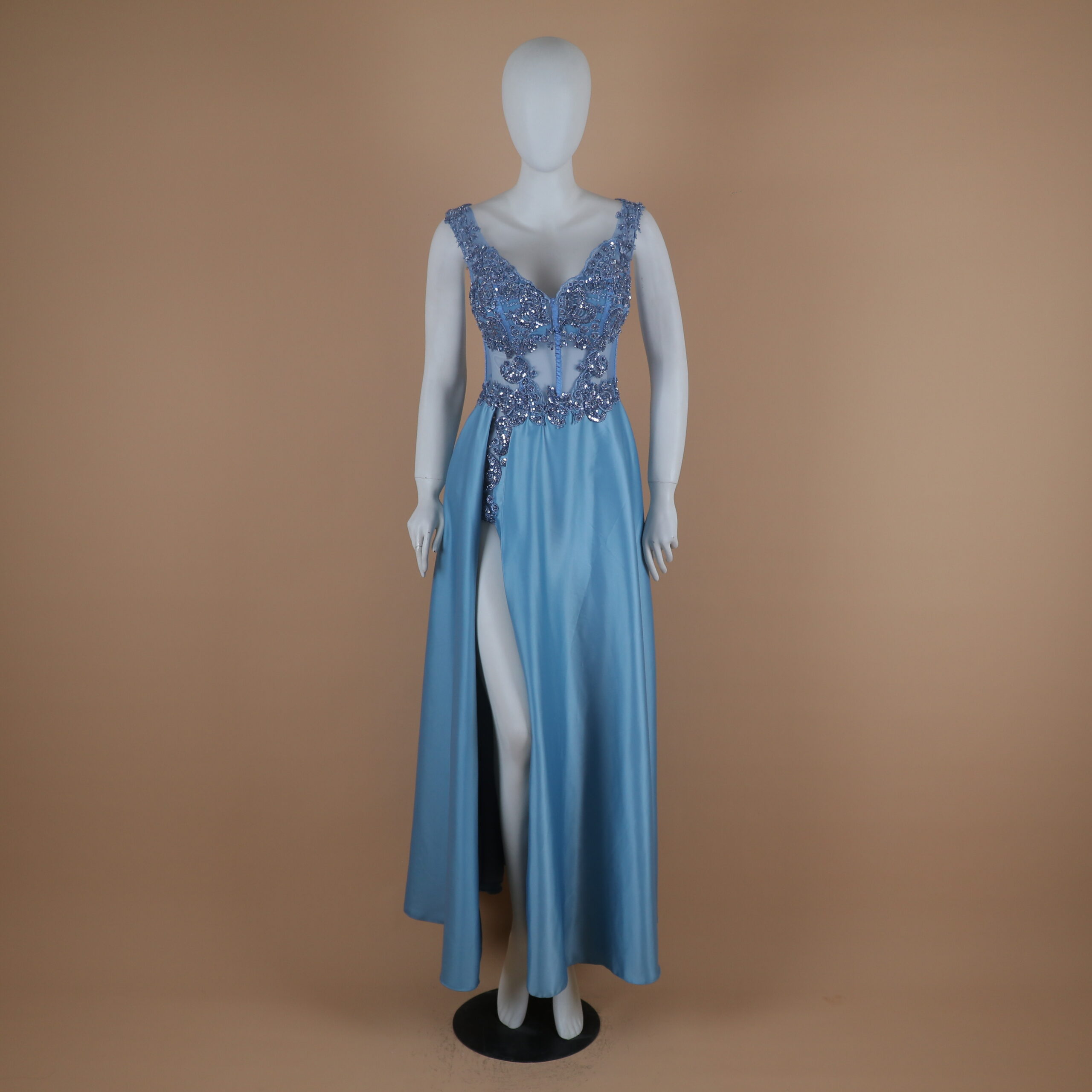 vestido tela versace corte pincesa color azul acero - Bianny vestido tela versace corte pincesa color azul acero - Bianny