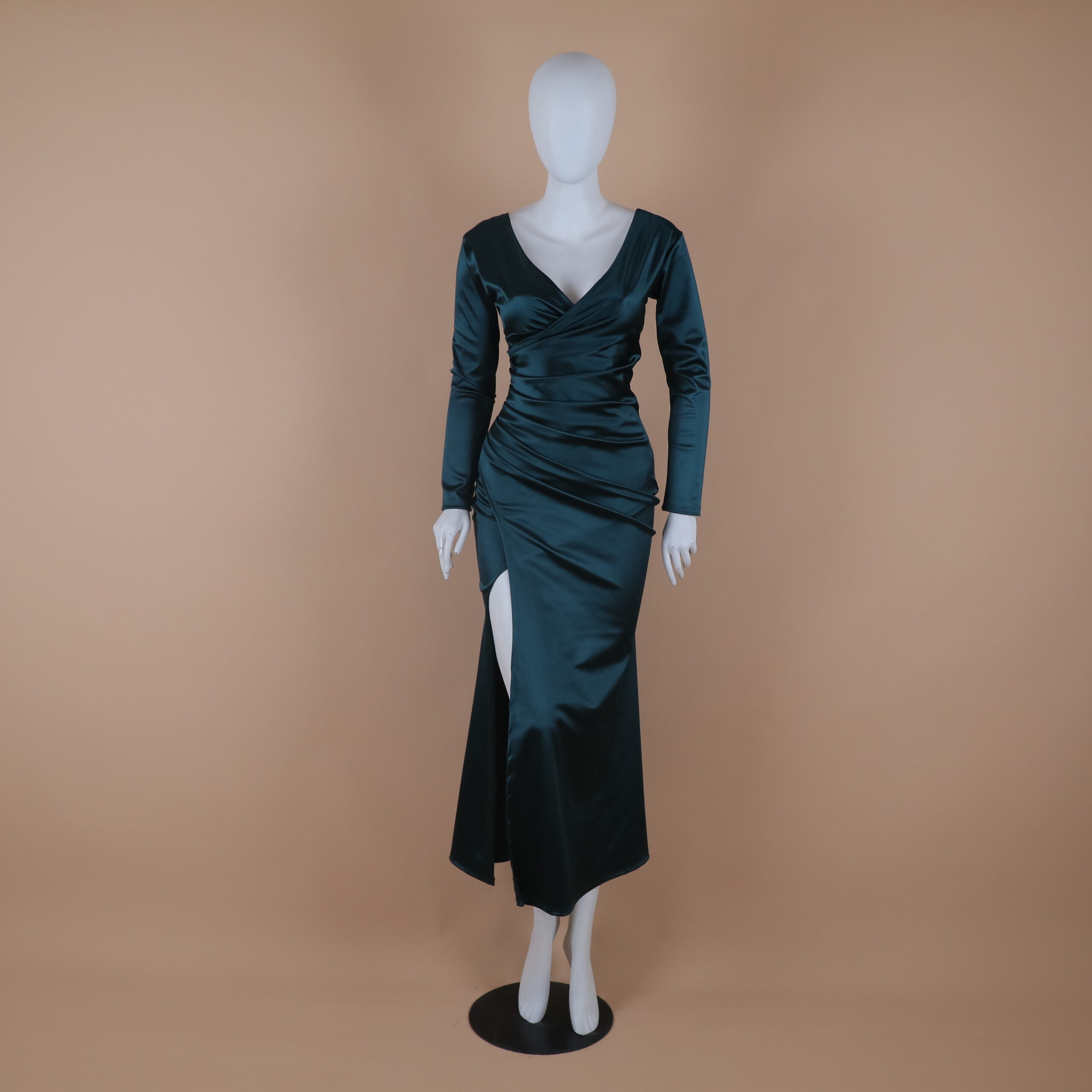 vestido tela saten cintura drapeada color verde botella - Catherine vestido tela saten cintura drapeada color verde botella - Catherine