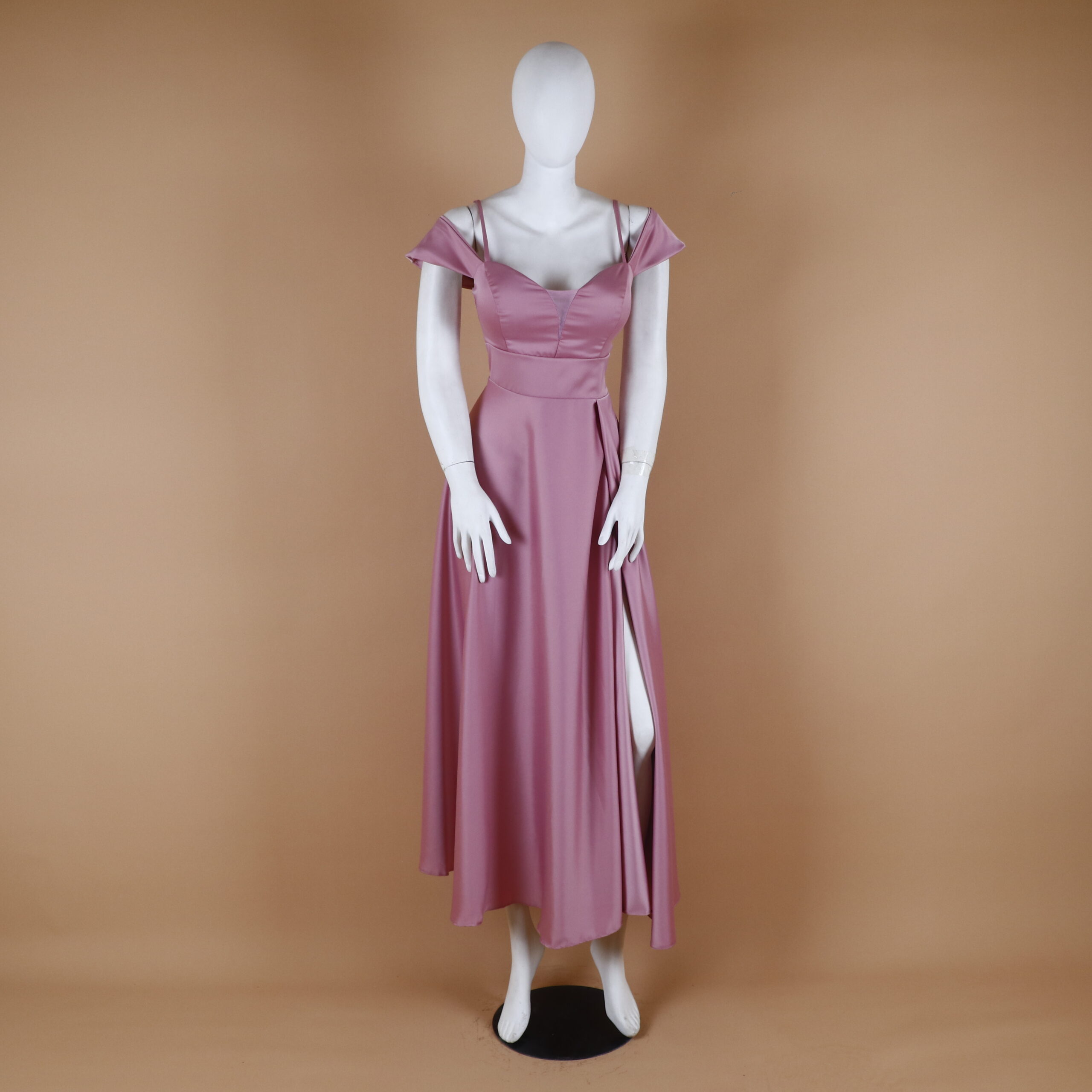 Vestido tela benetton mangas caidas color palo rosa - Angela