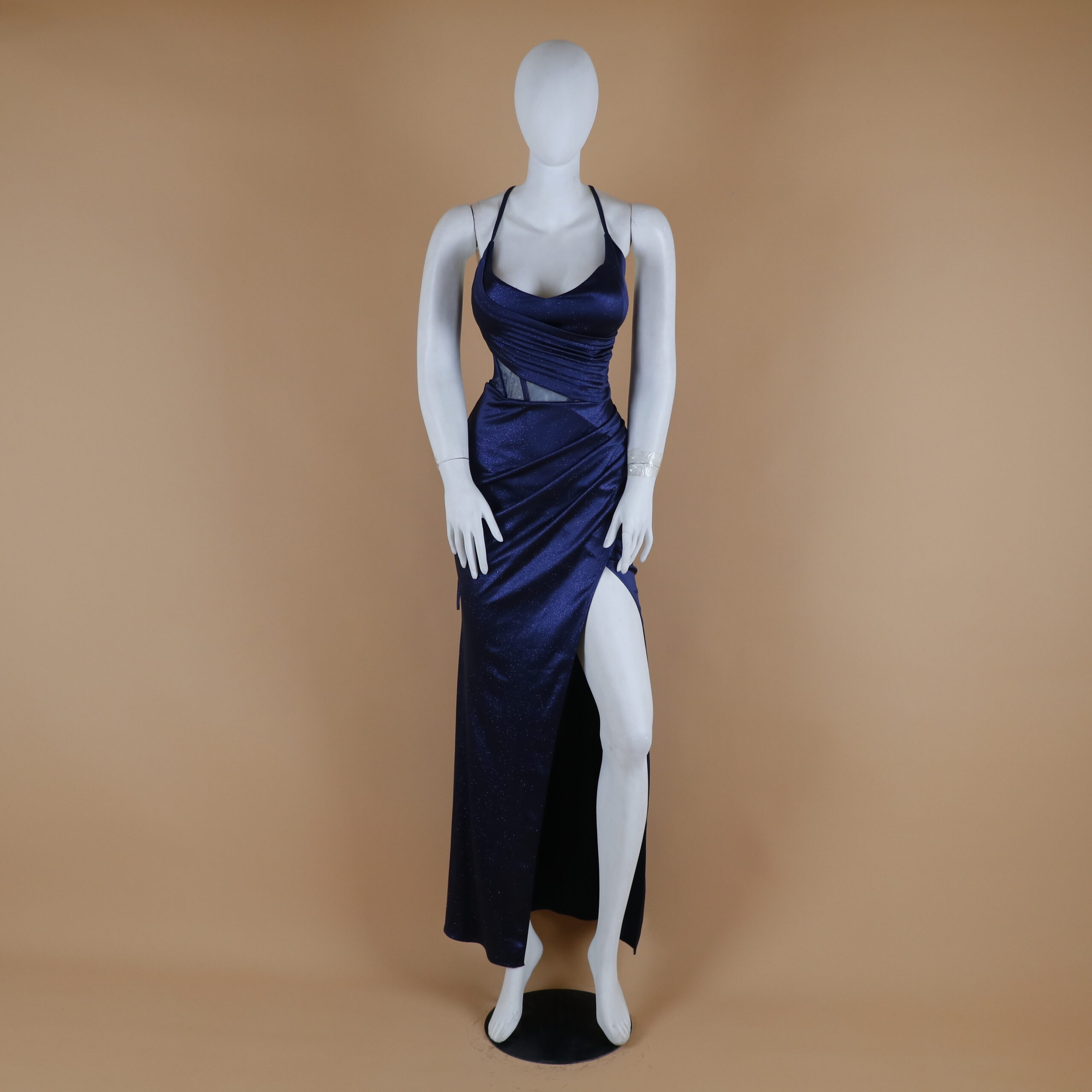 Vestido tela saten escarchada drapeado en el pecho color azul noche - Susan