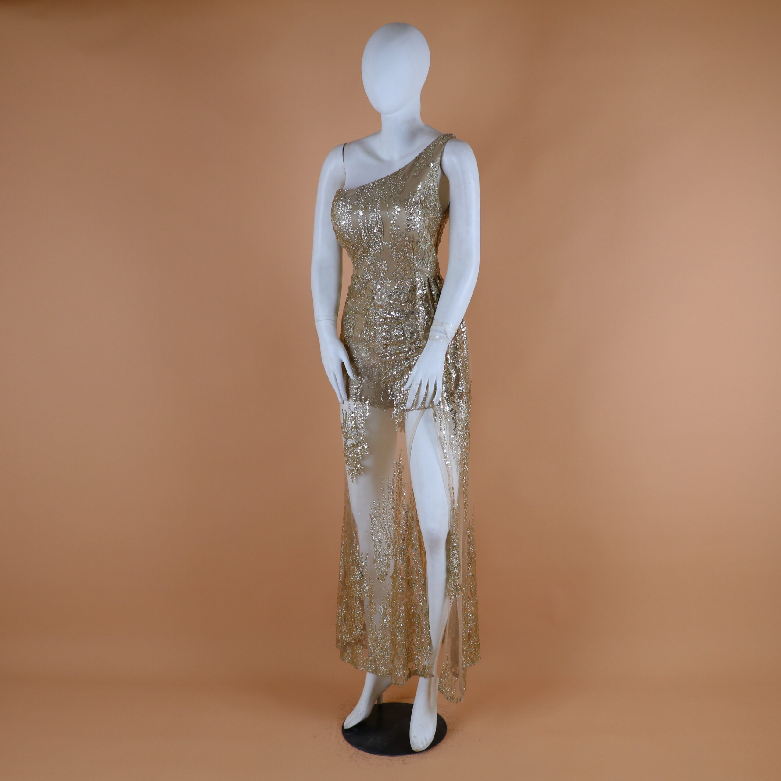 Vestido largo tela tul tipo short color dorado - Elizabeth