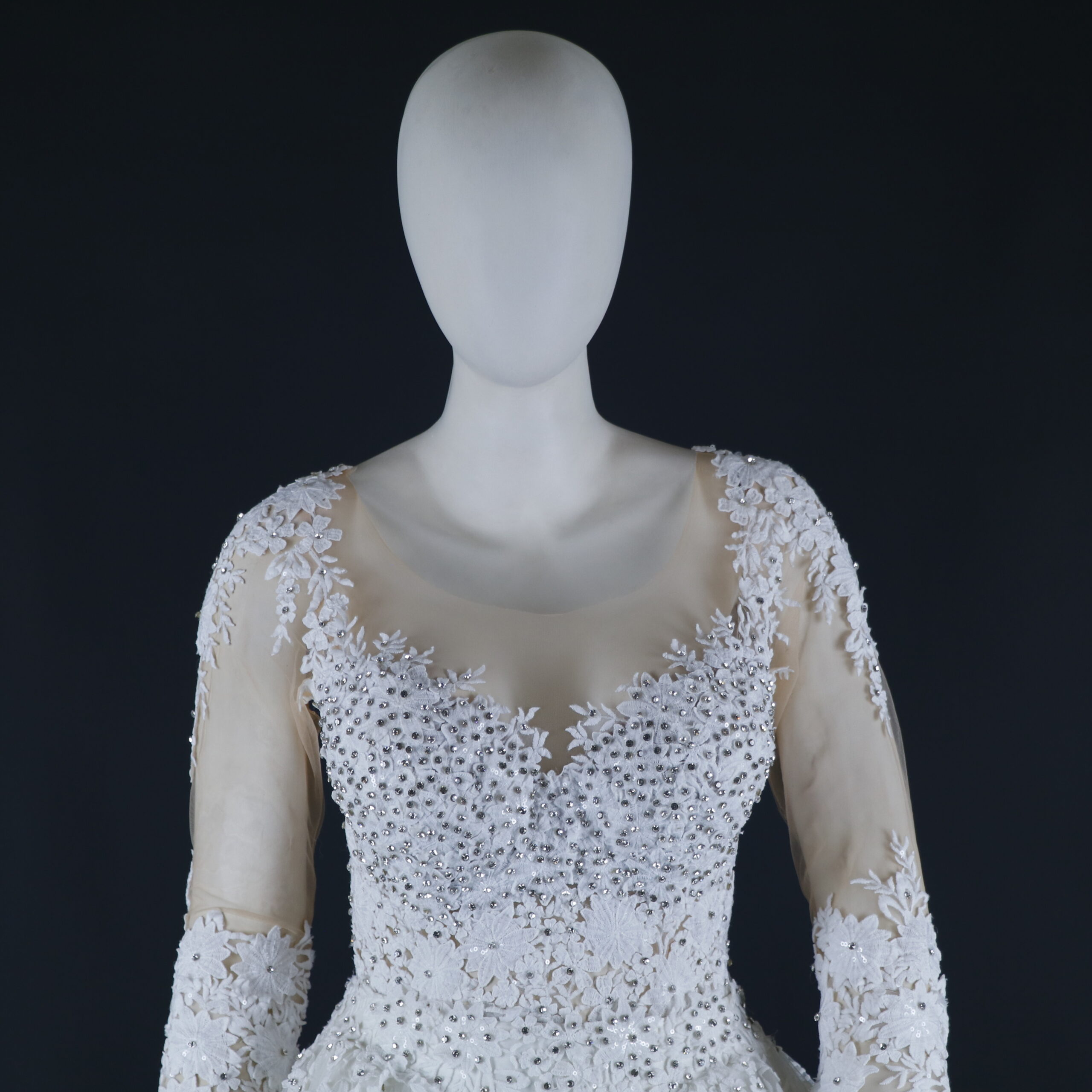 Vestido novias tela podesua tul con bruselas y gasa americana escote pico color ivory - Frida
