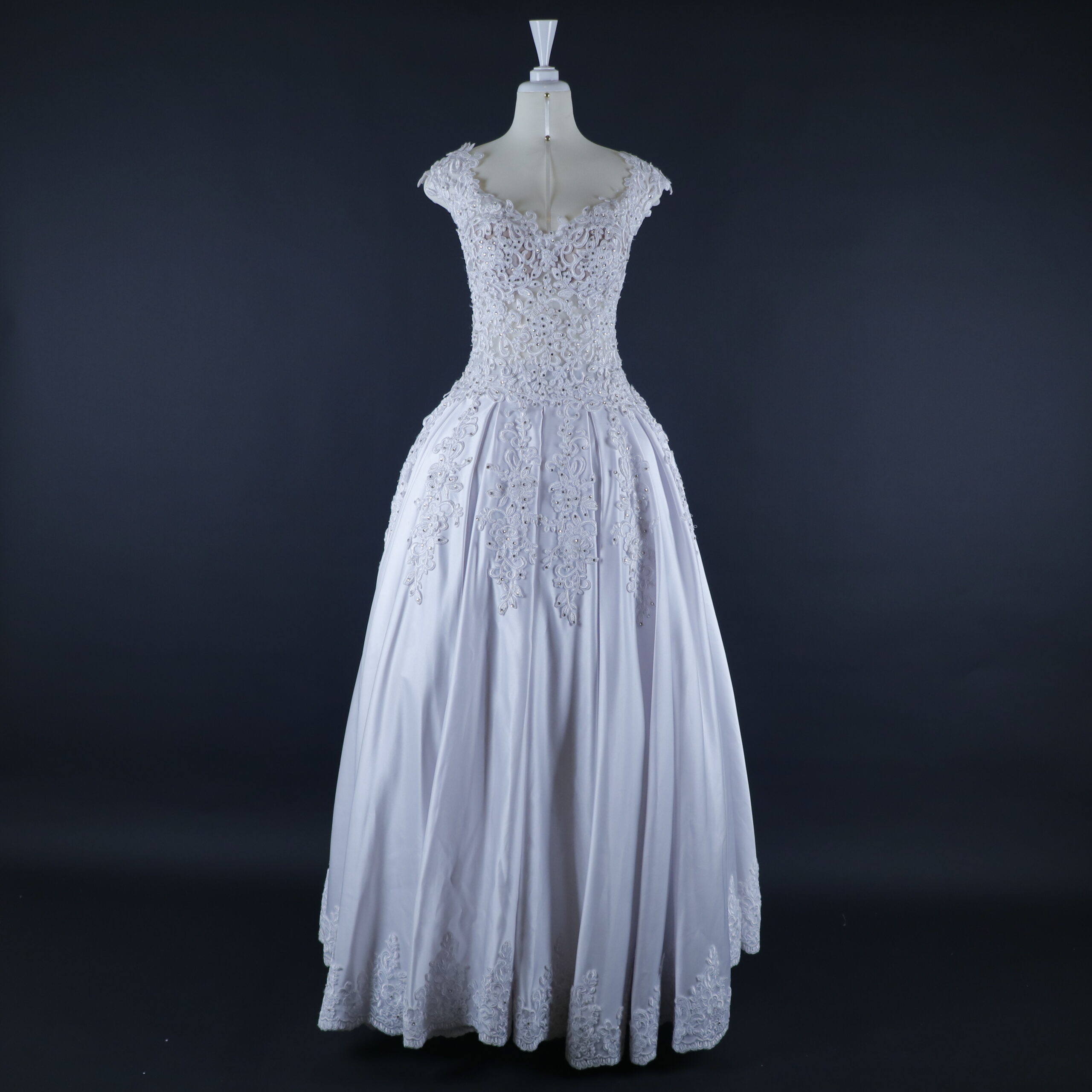 Vestido novias tela razo español pedreria y cristaleria color blanco - Mady