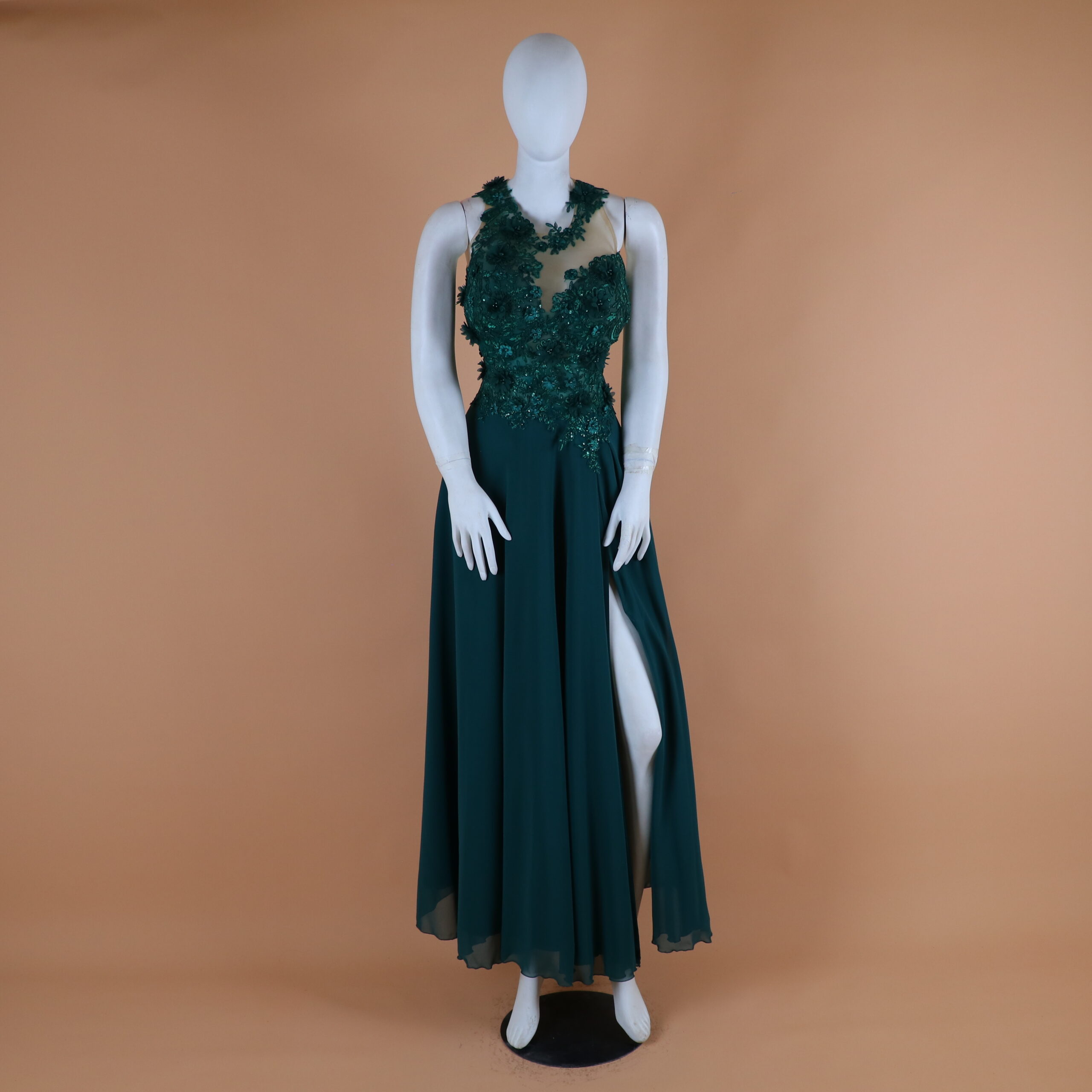 Vestido tela gasa americana corte princesa color verde botella - Emma