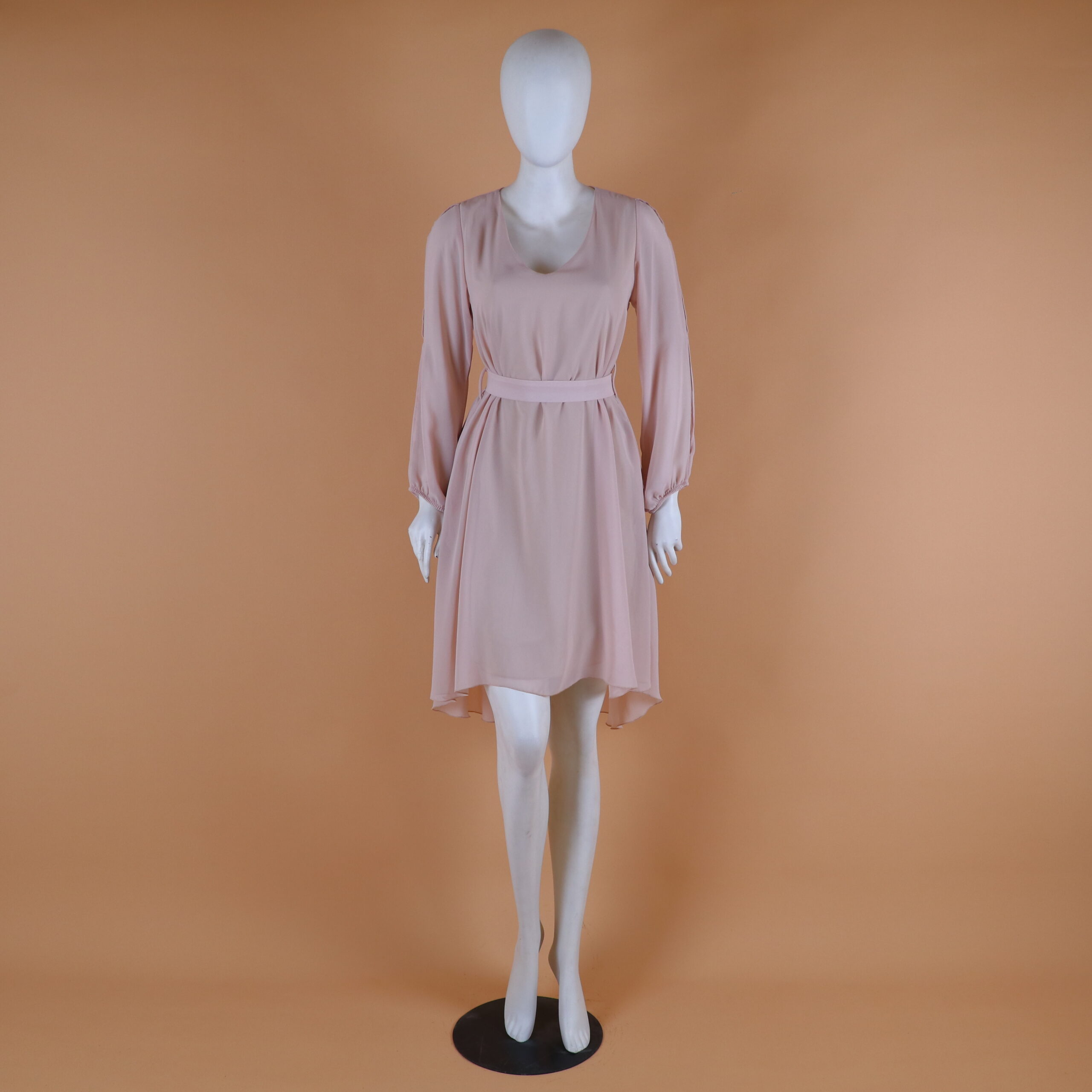 Vestido tela gasa manga larga color nude - María