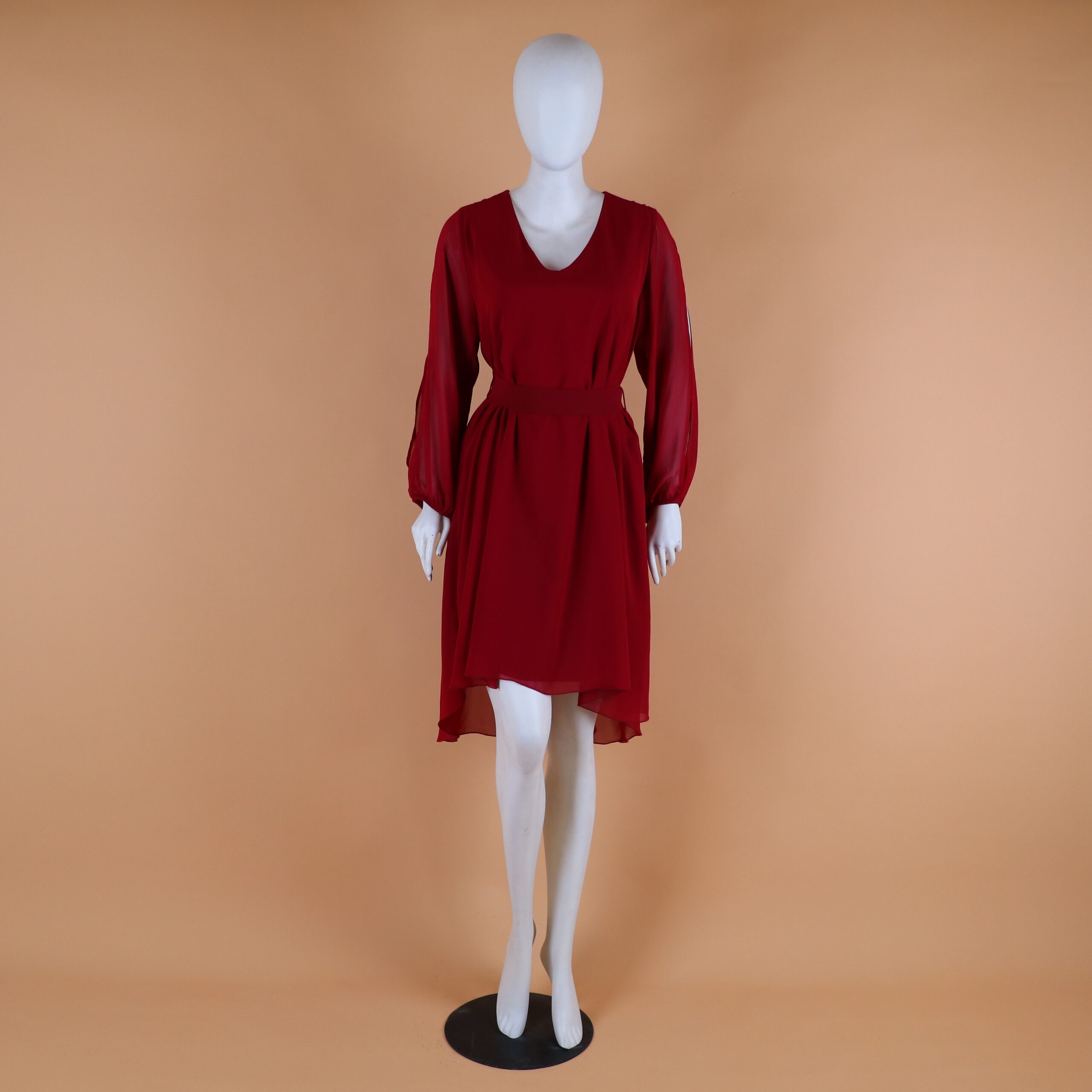 Vestido tela gasa manga larga color vino - María