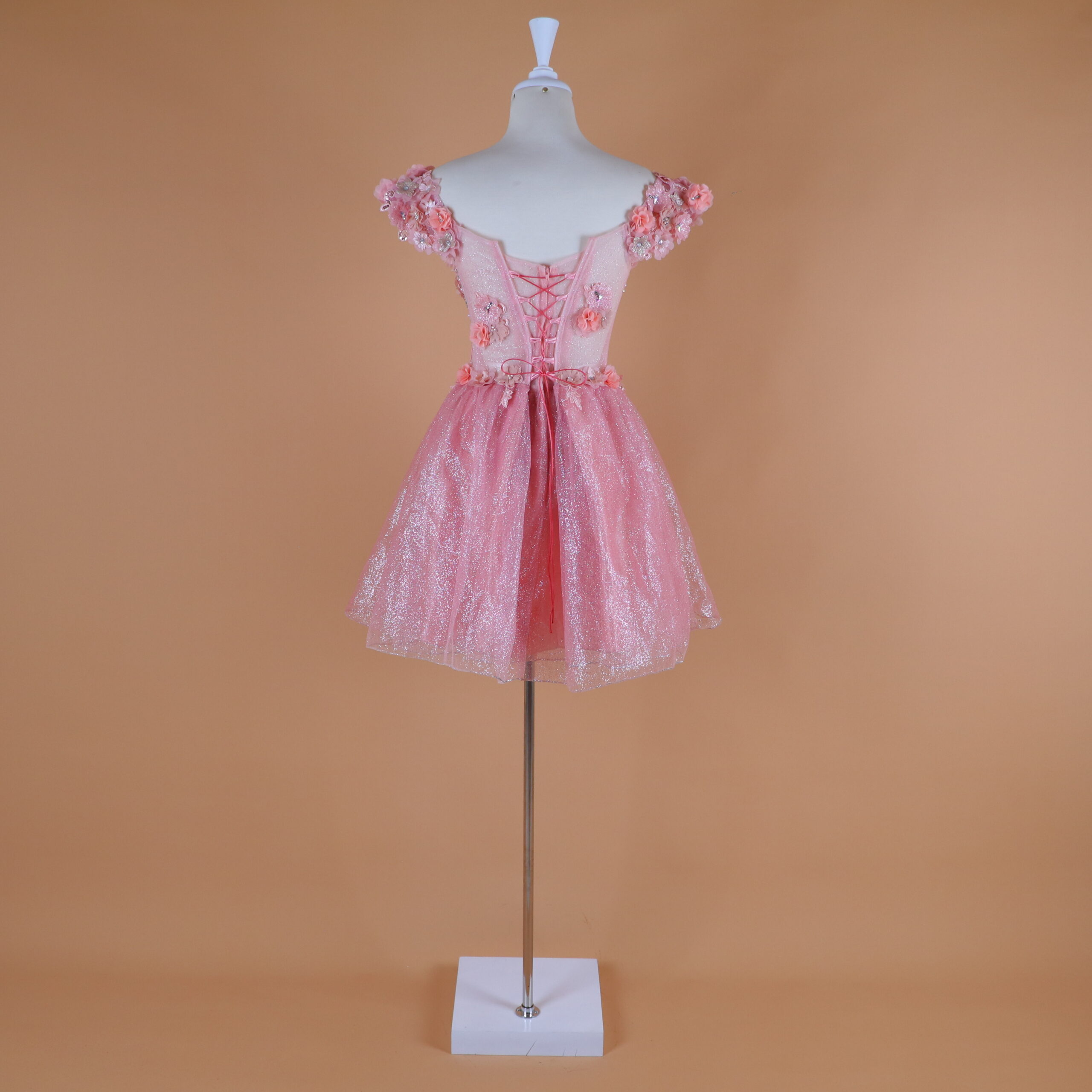 Vestido tela glitter escarchada con cierre y corset color rosa golf - Ivana 2
