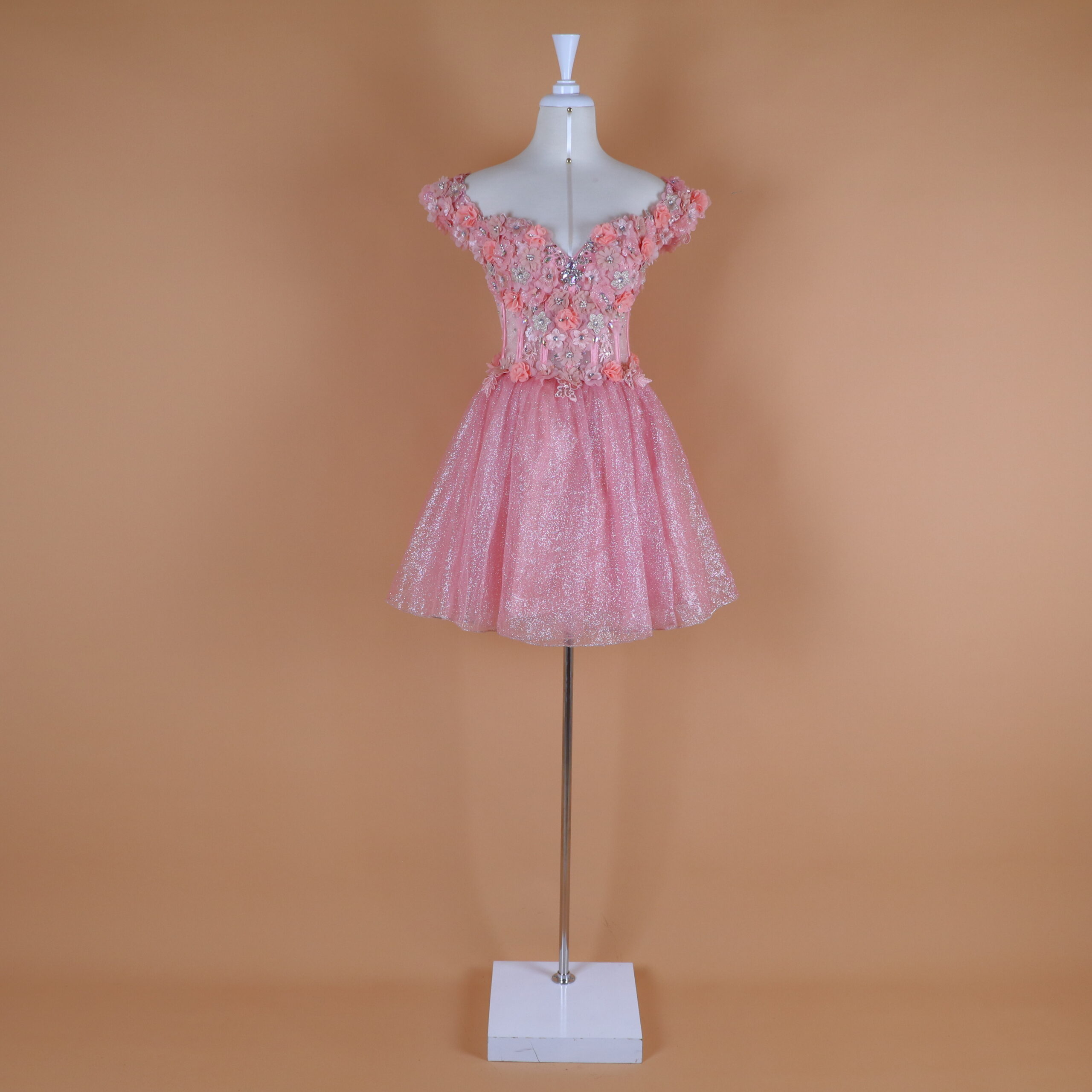 Vestido tela glitter escarchada flores de tela color rosa golf - Ivana 2