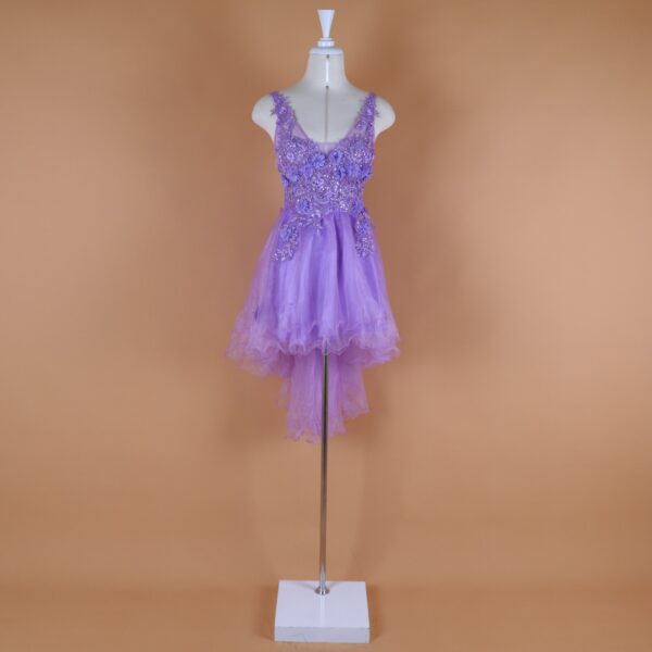 vestido tela tul encajes 3d saten escote en u caida cola de pato con 3 pliegues color rosa lila - Victoria