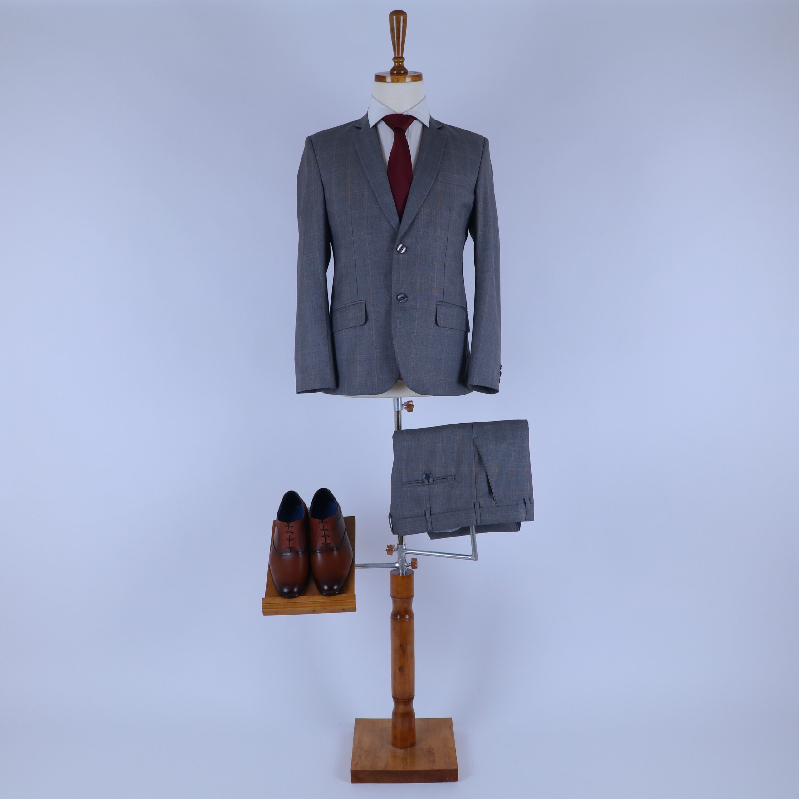 sastre caballeros color plomo - Juan Carlos