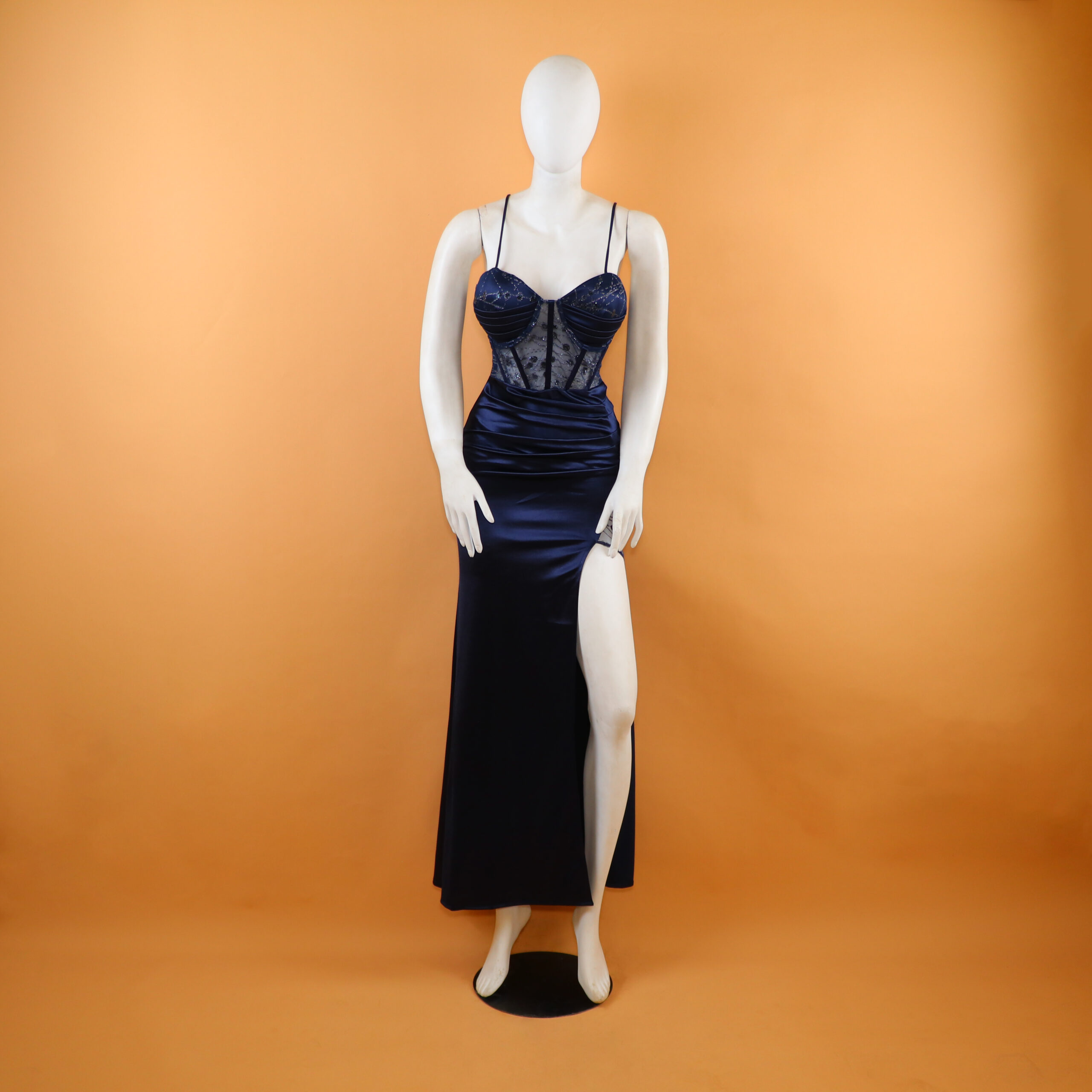 vestido cadera drapeada color azul noche - Karen