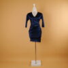 vestido tela satin cintura drapeada color azul noche - Karol vestido tela satin cintura drapeada color azul noche - Karol