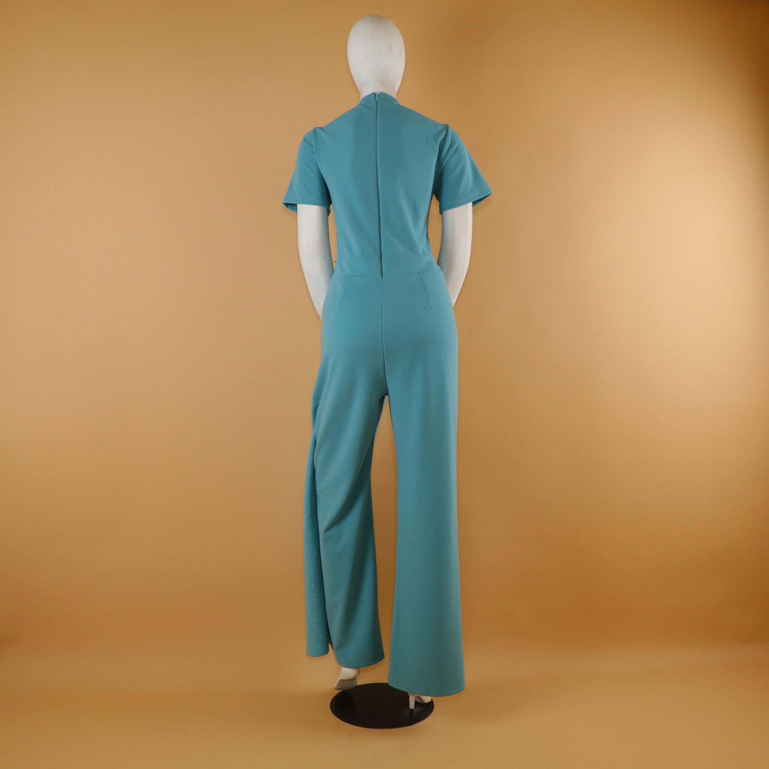 enterizo tela scuba con cierre posterior color verde cemento - Verónica