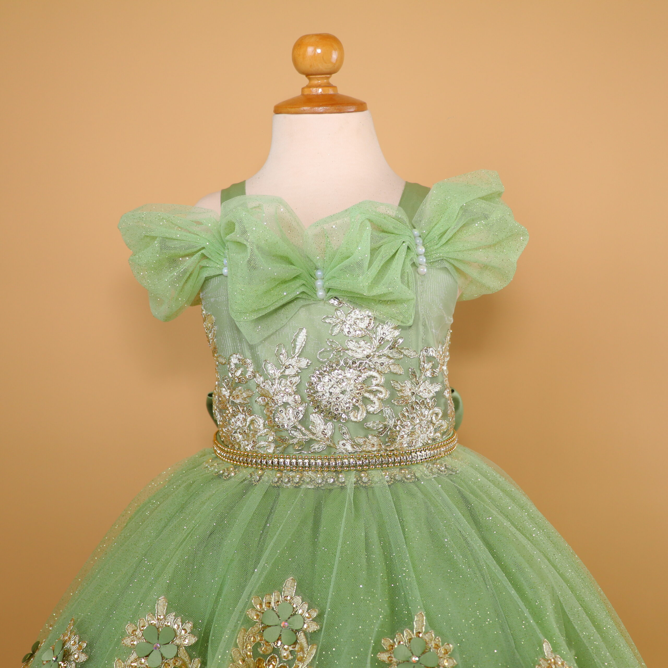 vestido niñas tela tul brillo color verde olivo - Valeria vestido niñas tela tul brillo color verde olivo - Valeria