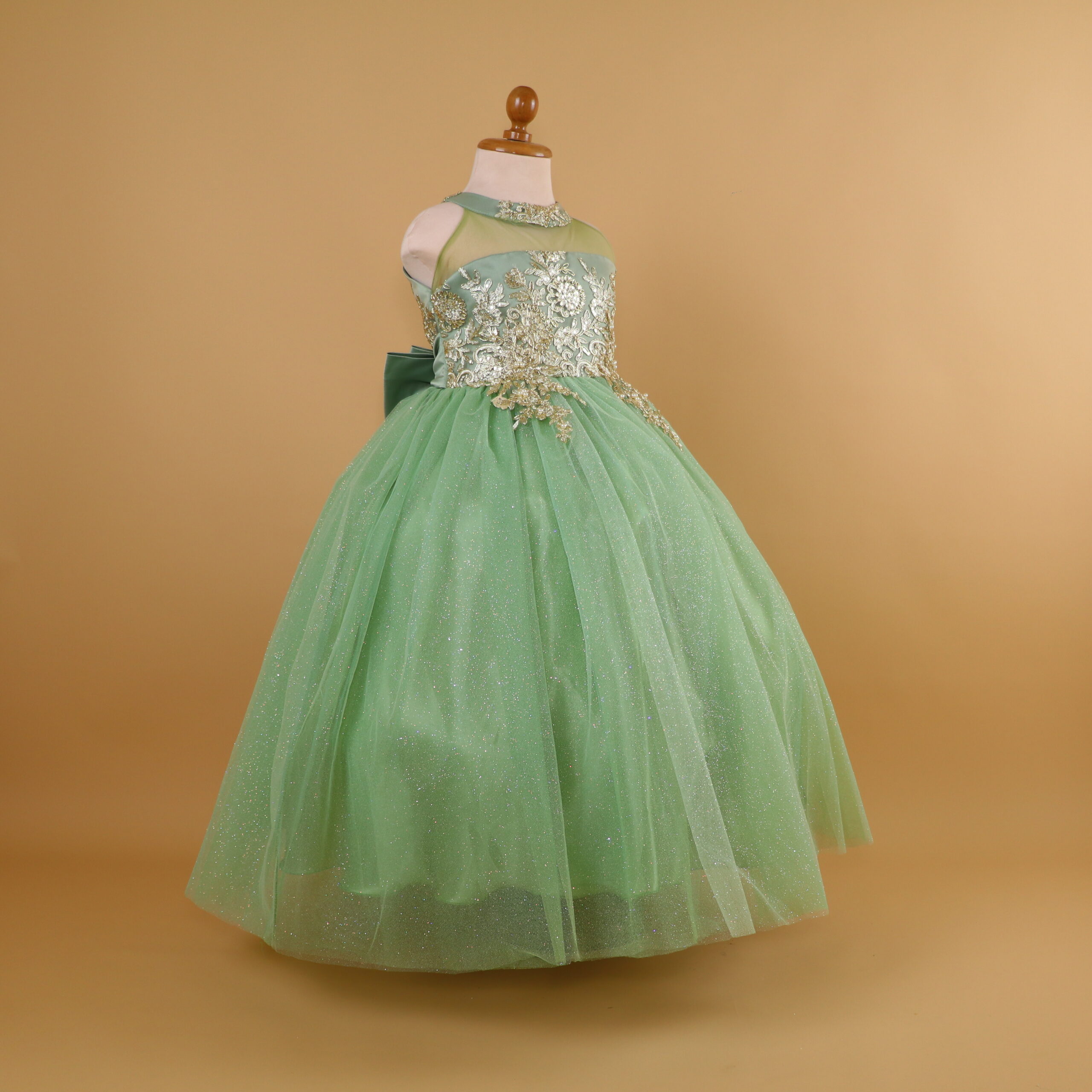 vestido para niñas tela tul fantasia color verde olivo - Lizzie vestido para niñas tela tul fantasia color verde olivo - Lizzie