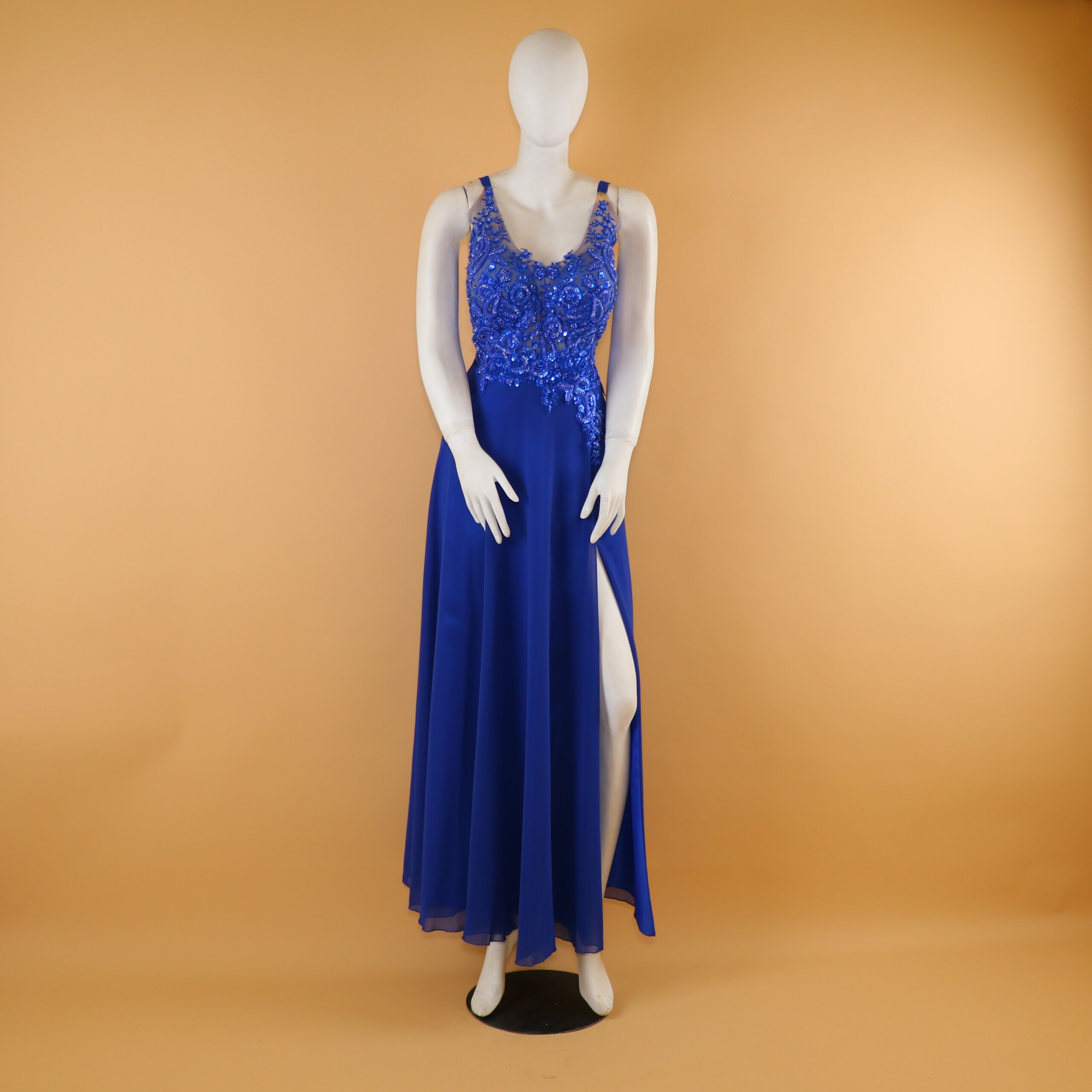 vestido tela gasa corpiño con bruselas en pedreria color azul electrico - Sarai vestido tela gasa corpiño con bruselas en pedreria color azul electrico - Sarai