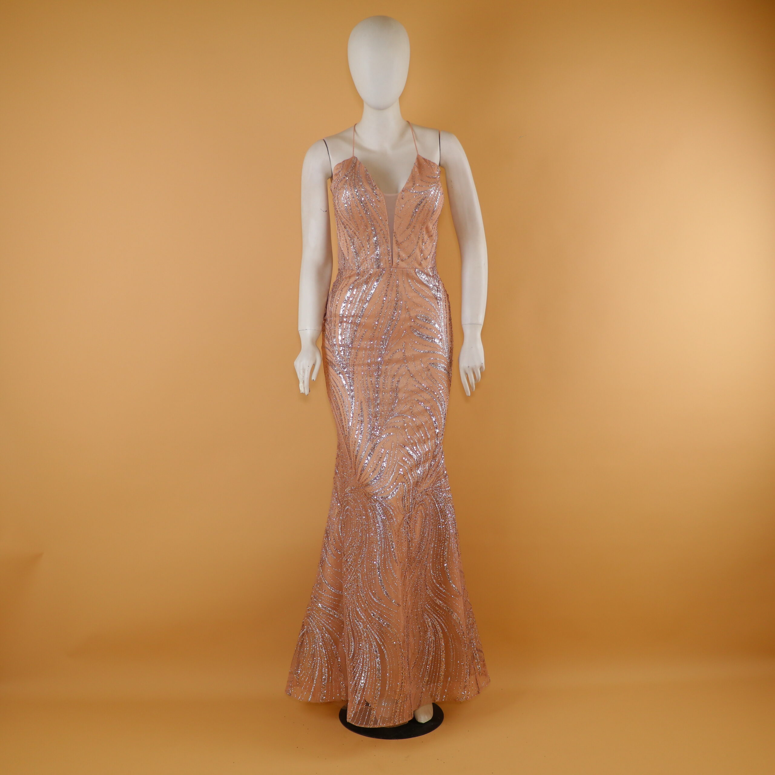 vestido tela glitter corte sirena color nude - Yusmara
