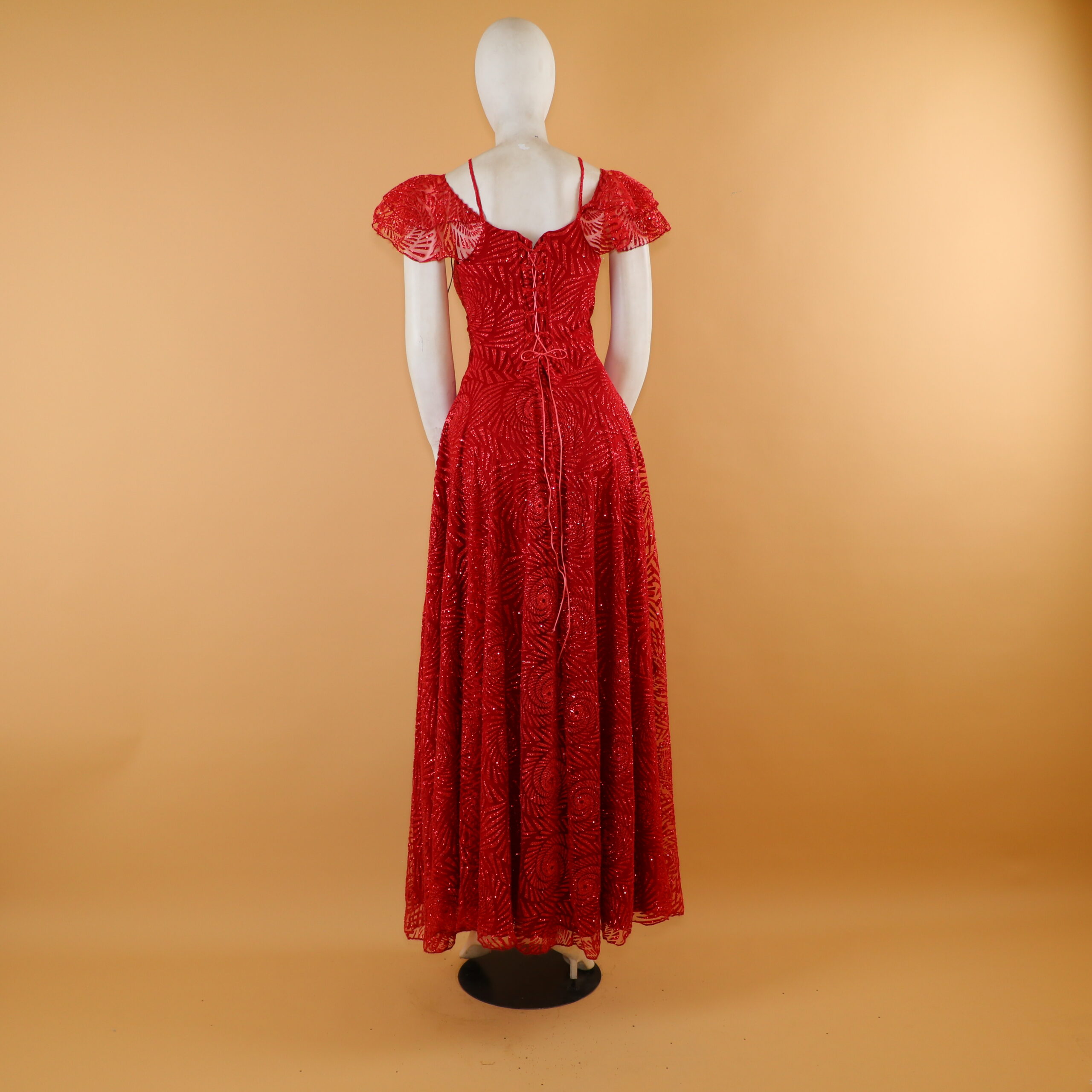 vestido tela glitter con cierre y corset color vino - Joselyn