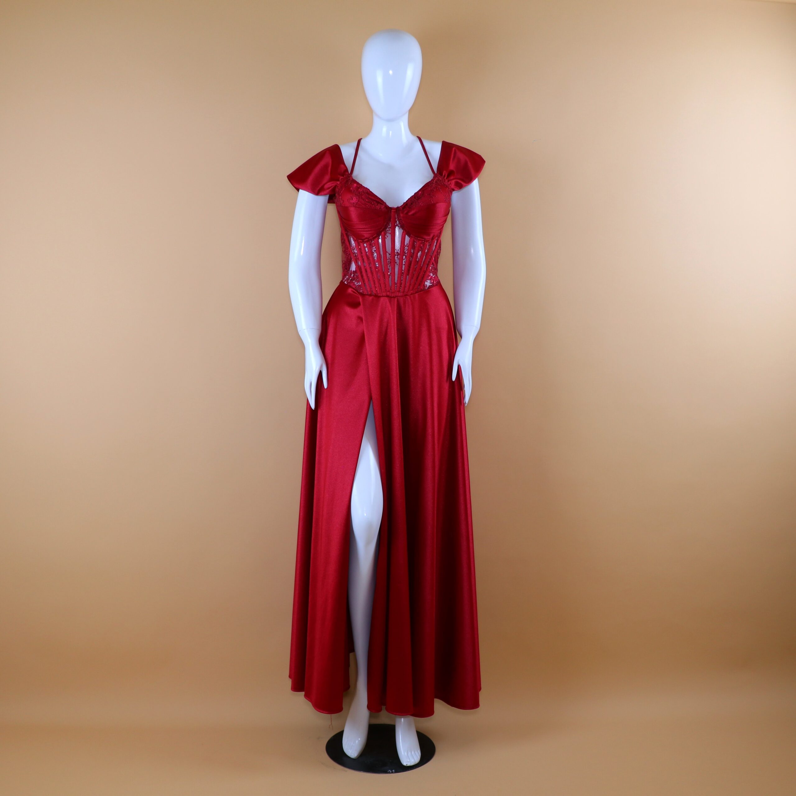 vestido tela saten cintura estilo varillas color vino - Jenna